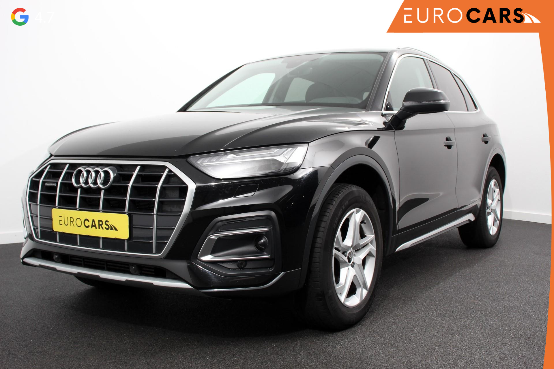 Audi Q5 50 TFSI e quattro PHEV Prestige Navigatie Apple Carplay/Android Auto Adaptive Cruise Control Parkeersensoren Camera Lane Assist Elektrische achterklep Matrix LED koplampen Dynamische knipperlichten Inklapbare trekhaak Virtual Cockpit Stoelverwarming Privacyglass Ambienteverlichting Multicolor