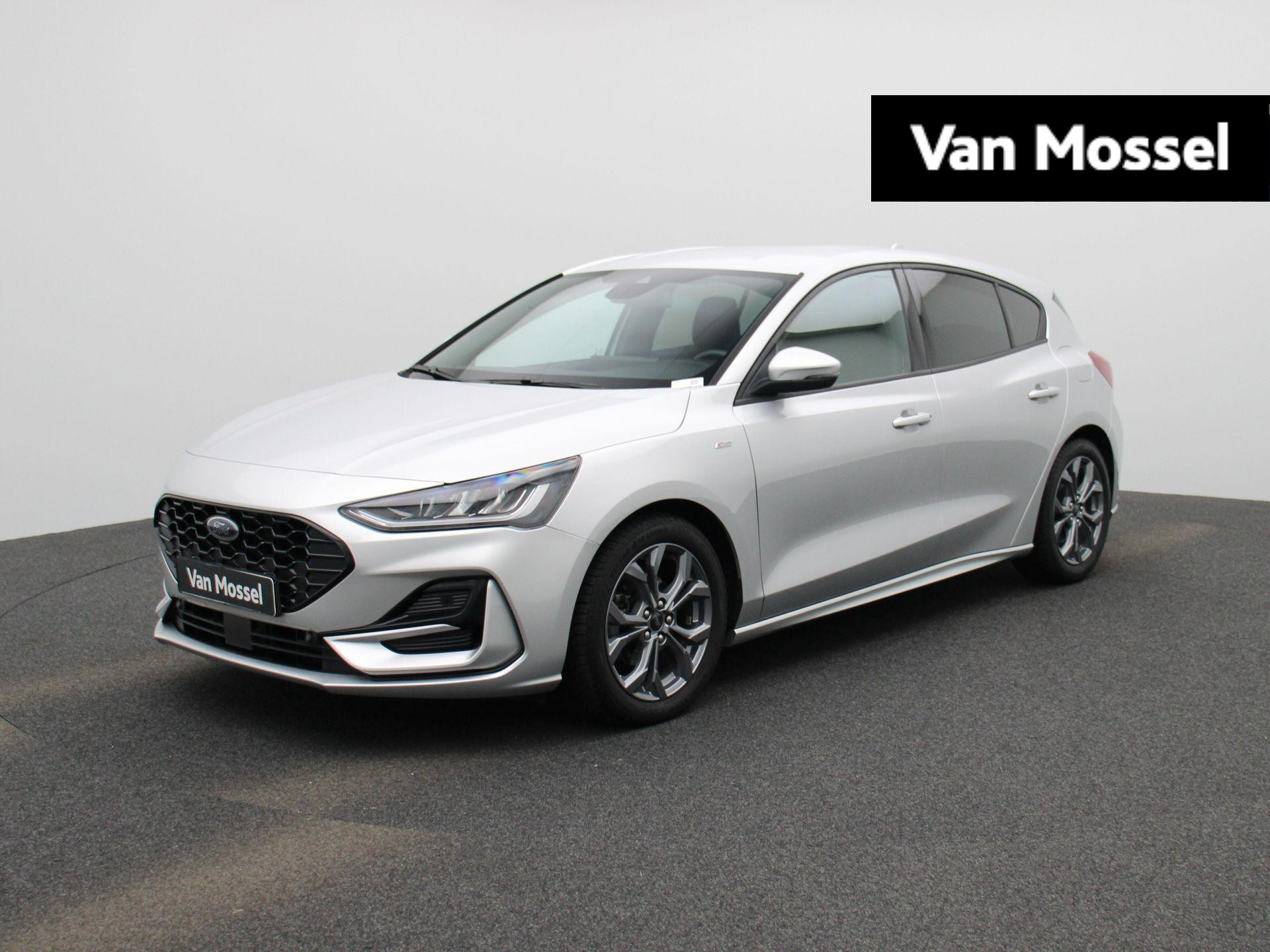 Ford Focus ST Line | Automaat | Climate Control | Cruise Control | Navigatie | Winterpakket | Achteruitrij Camera | Apple Carplay/Android Auto |