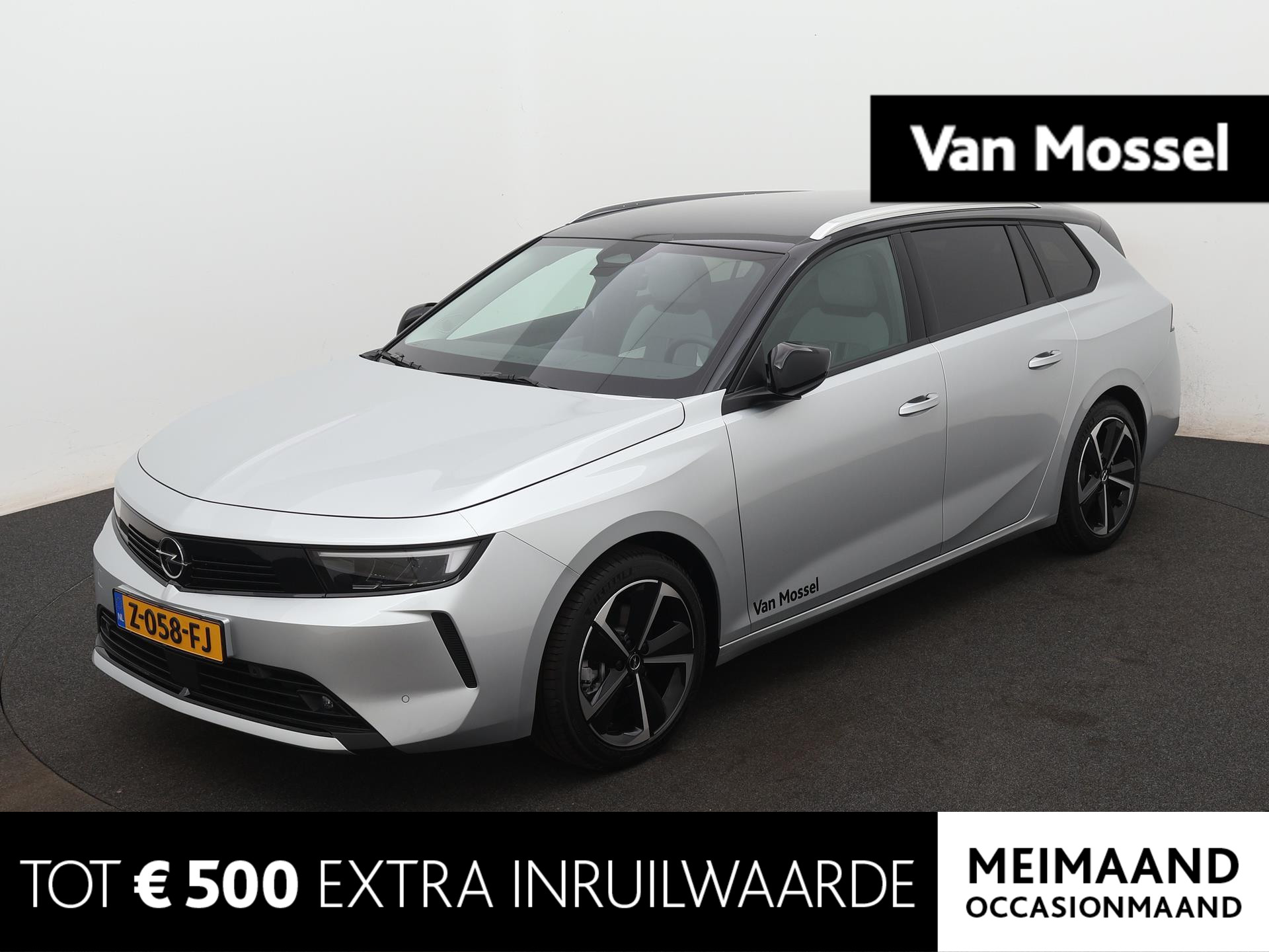 Opel Astra Sports Tourer 1.2 Level 4 | 130pk | Camera | Trekhaak | Parkeersensoren | Navigatie |