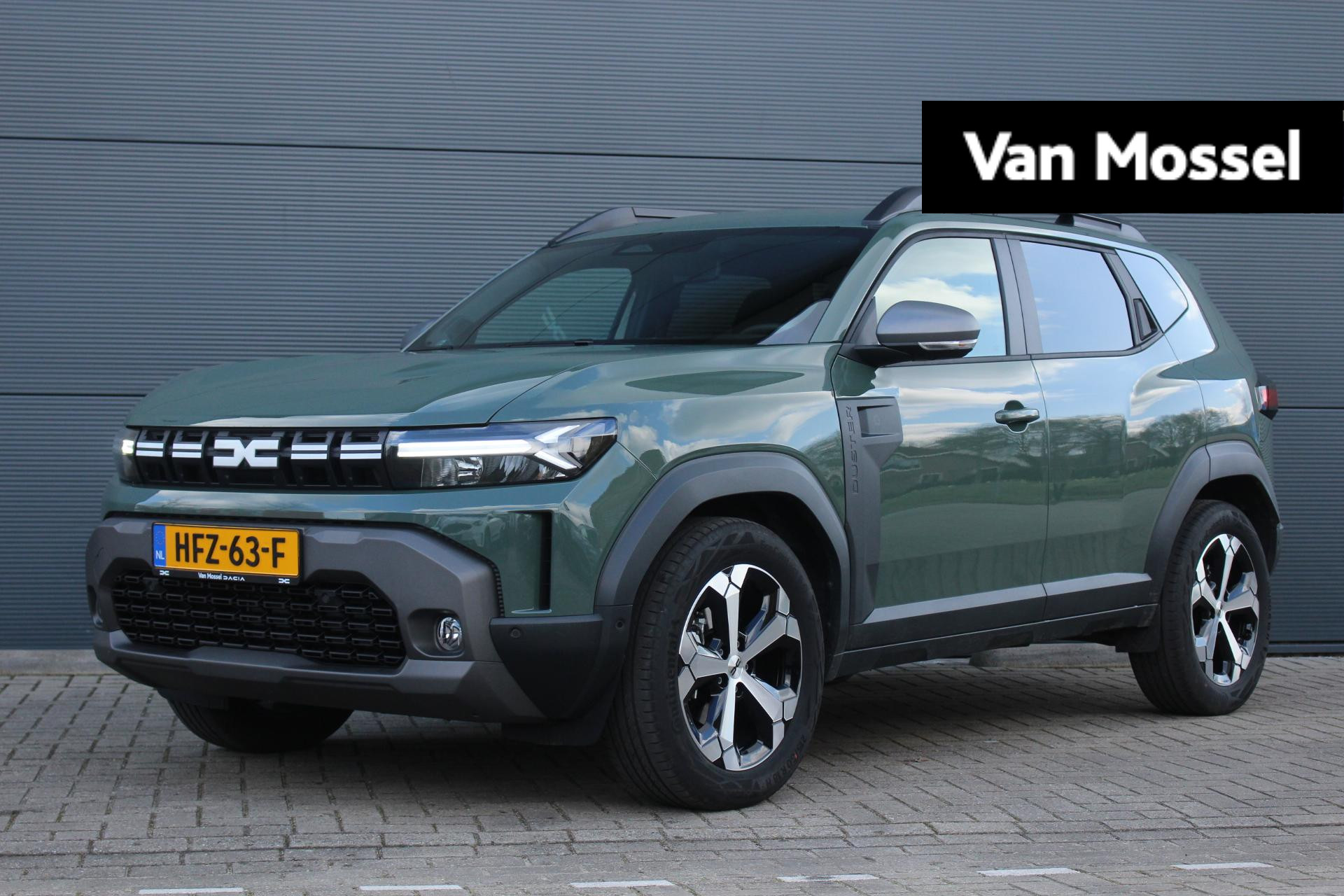 Dacia Duster 1.6 Hybrid 140Pk Journey | Navigatie | Stoelverwarming | Camera Rondom | Parkeersensoren | Apple Carplay/Android Auto