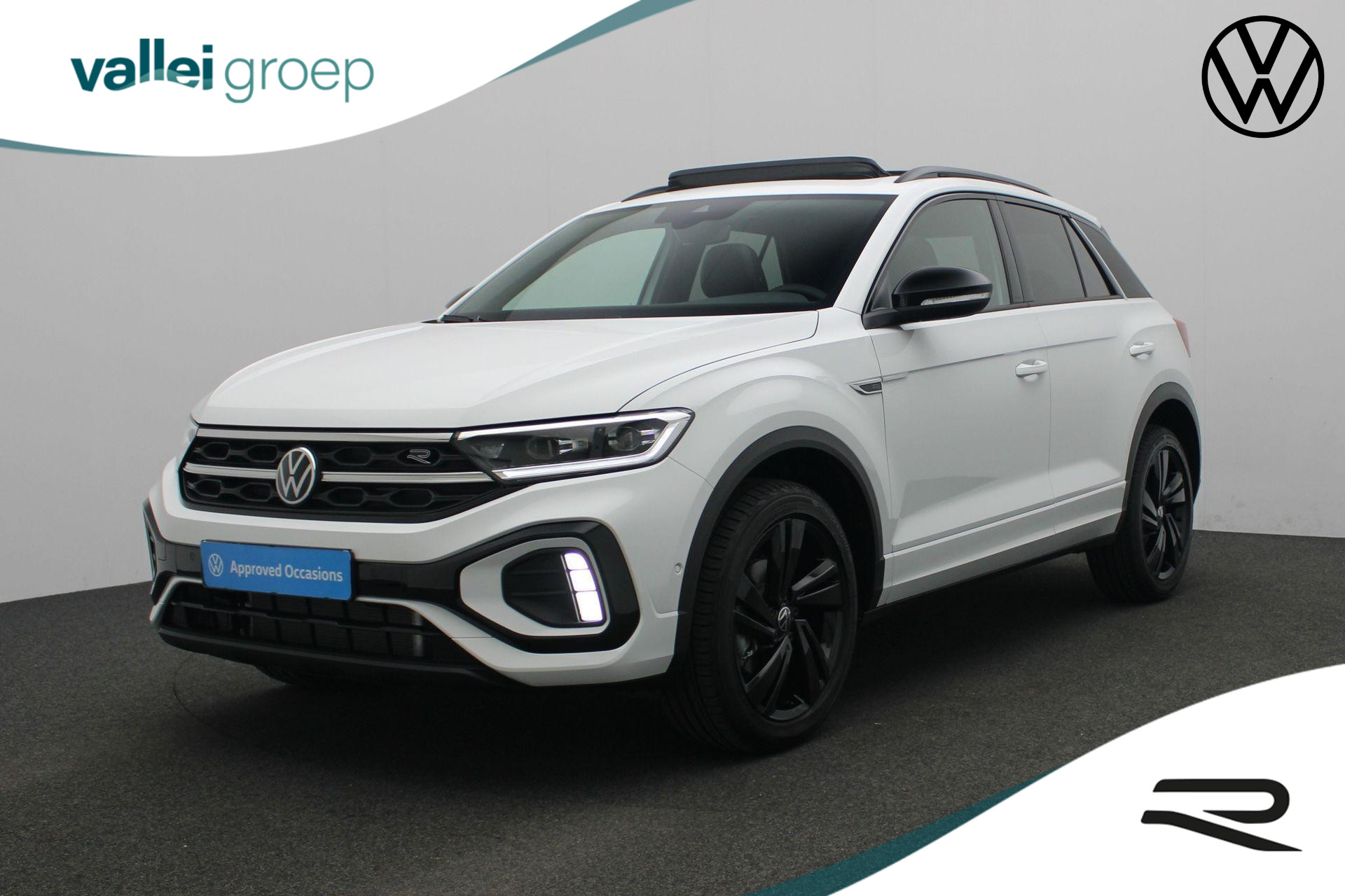 Volkswagen T-Roc 1.5 TSI 150 pk DSG R-Line Edition | Panoramadak | Stuur-/stoelverwarming | Achteruitrijcamera | Apple Carplay / Android Auto