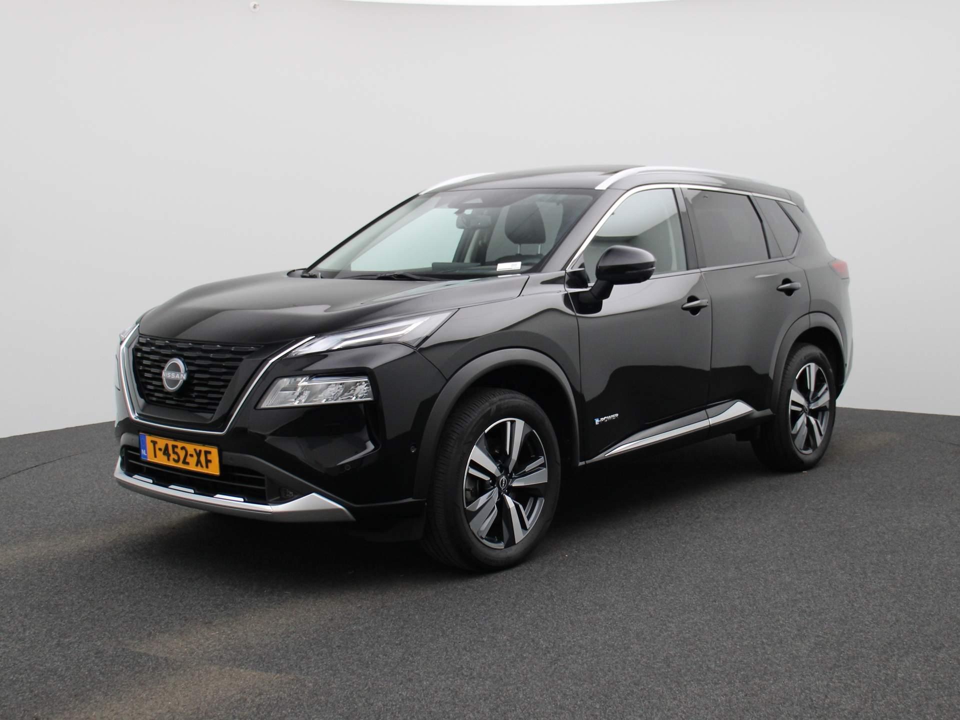 Nissan X-Trail 1.5 e-4orce Tekna 4WD 7p. | BTW | Panorama-dak | Trekhaak | Leder | 360 Camera | Stoelverwarming | Head-up display | Navigatie |