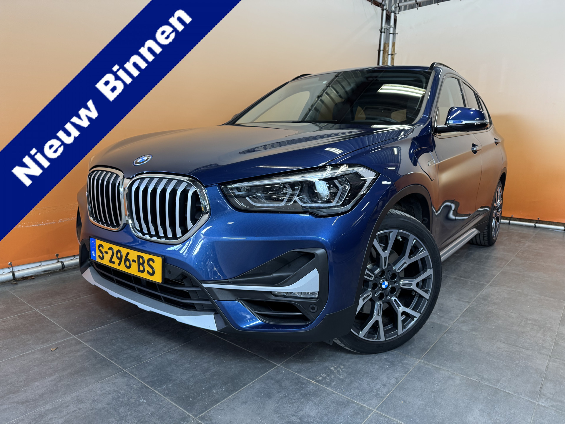 BMW X1 xDrive25e eDrive Edition sportint. | head up | leer stoelverw. | navigatie | led