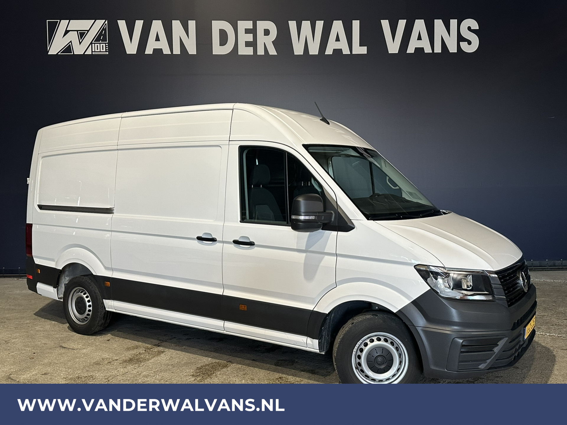Volkswagen Crafter 2.0 TDI 141pk L3H3 L2H2 Euro6 Airco | Camera | Apple Carplay | Android Auto Chauffeursstoel, Cruisecontrol