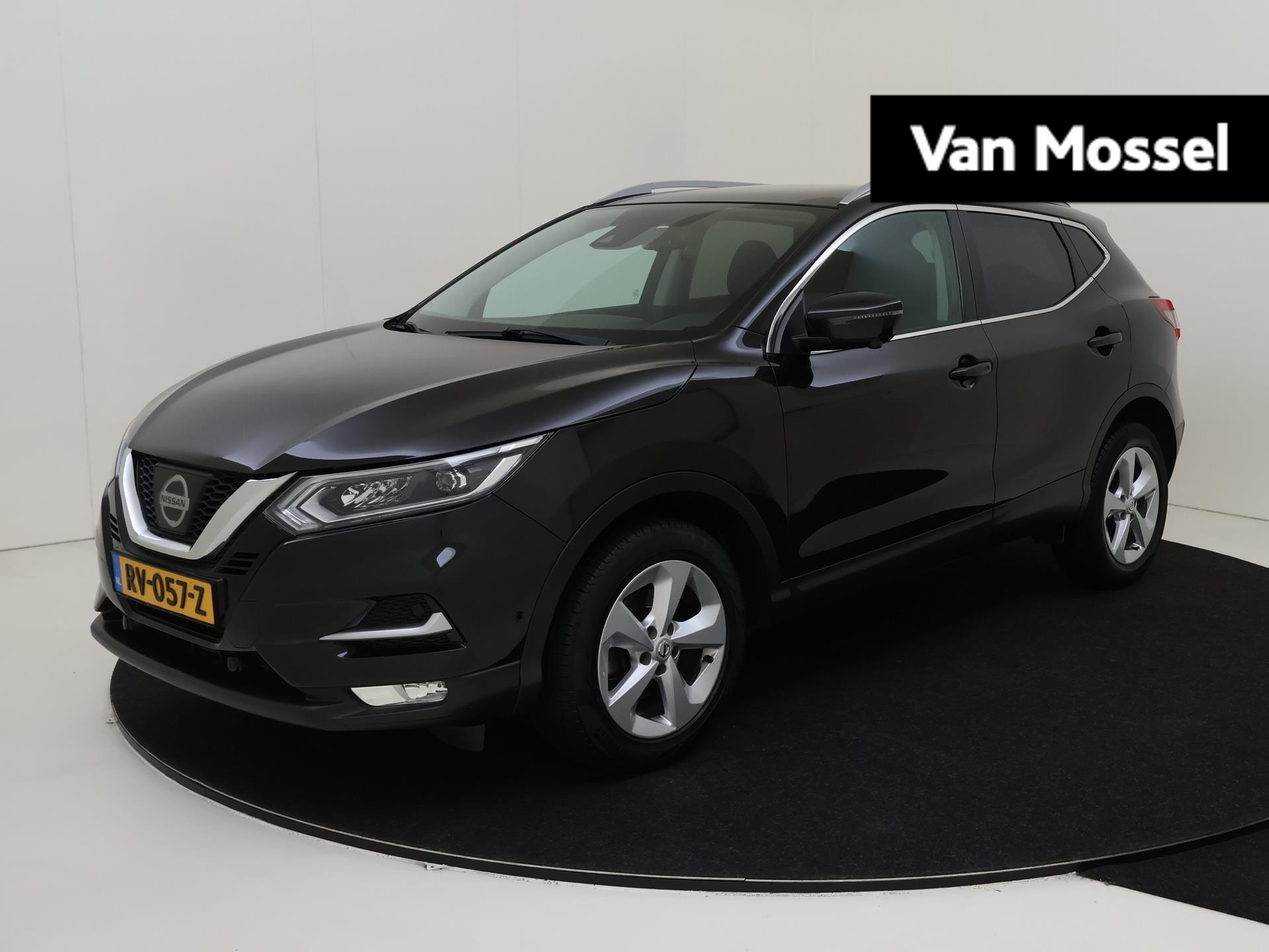 Nissan QASHQAI 1.2 Business Edition | Automaat | Design Pack | Stoelverwarming | LED-Verlichting | 360-graden Camera | Voorruit Verwarmd | 17" LMV | Full-Map Navigatie