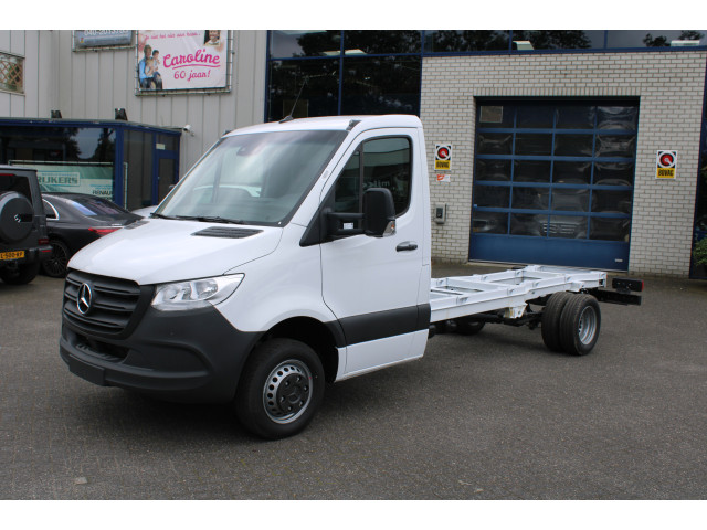 Mercedes-Benz Sprinter 517 CDI chassis L3 432 WB MBUX, Extra accu met relais, N63 Poelie