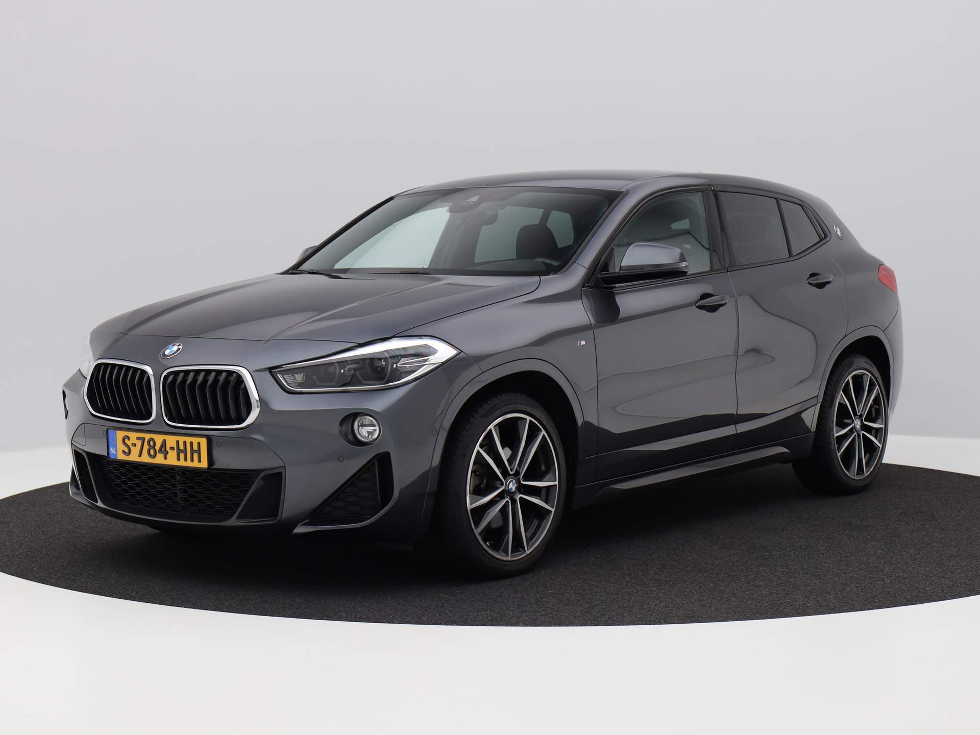 BMW X2 sDrive18i 140 PK Automaat M-Sport Executive Edition | MEMORY | KEYLESS