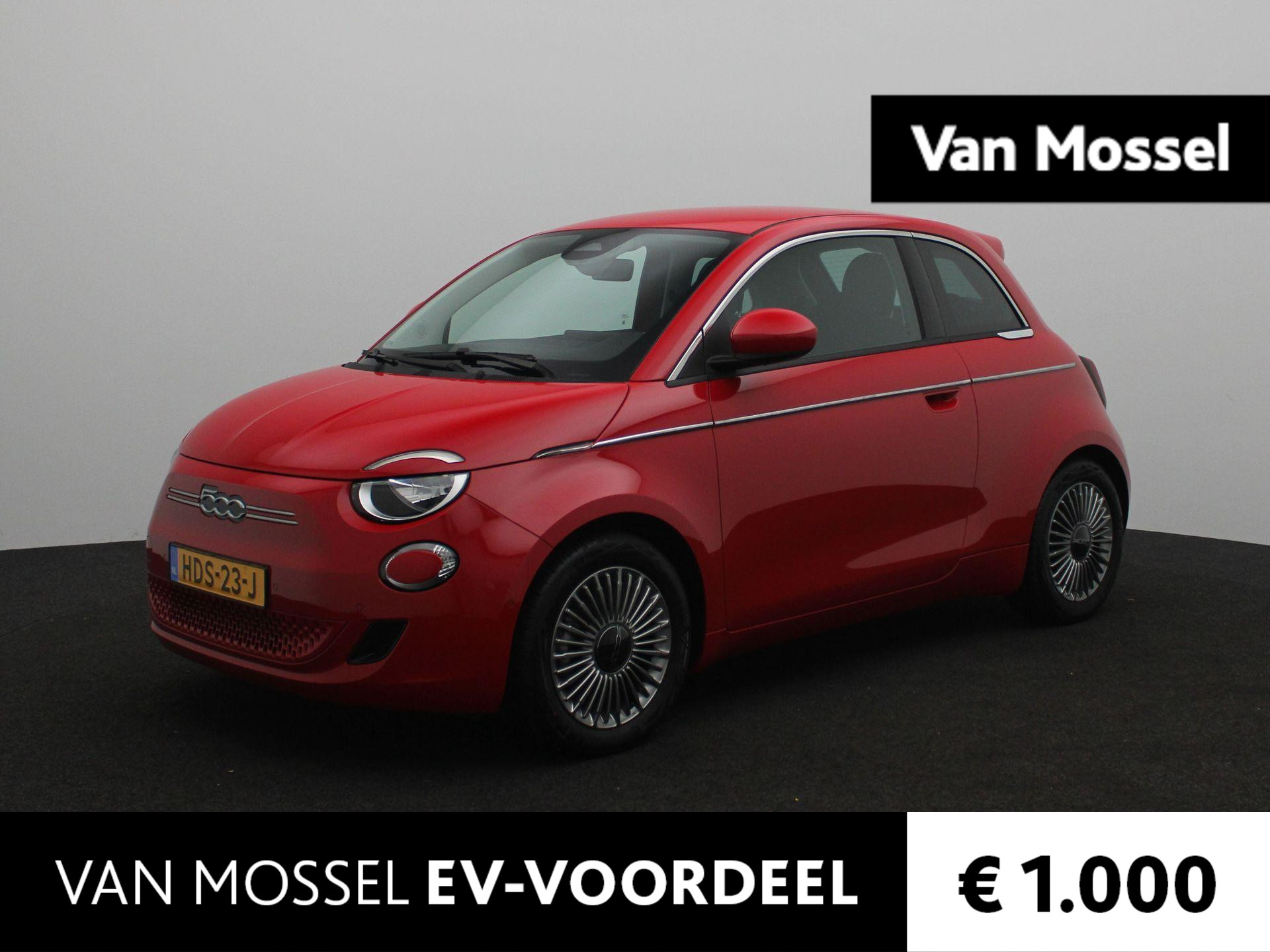 Fiat 500 Urban 42 kWh | Pack Style | Stoelverwarming | Licht metalen velgen 16" |