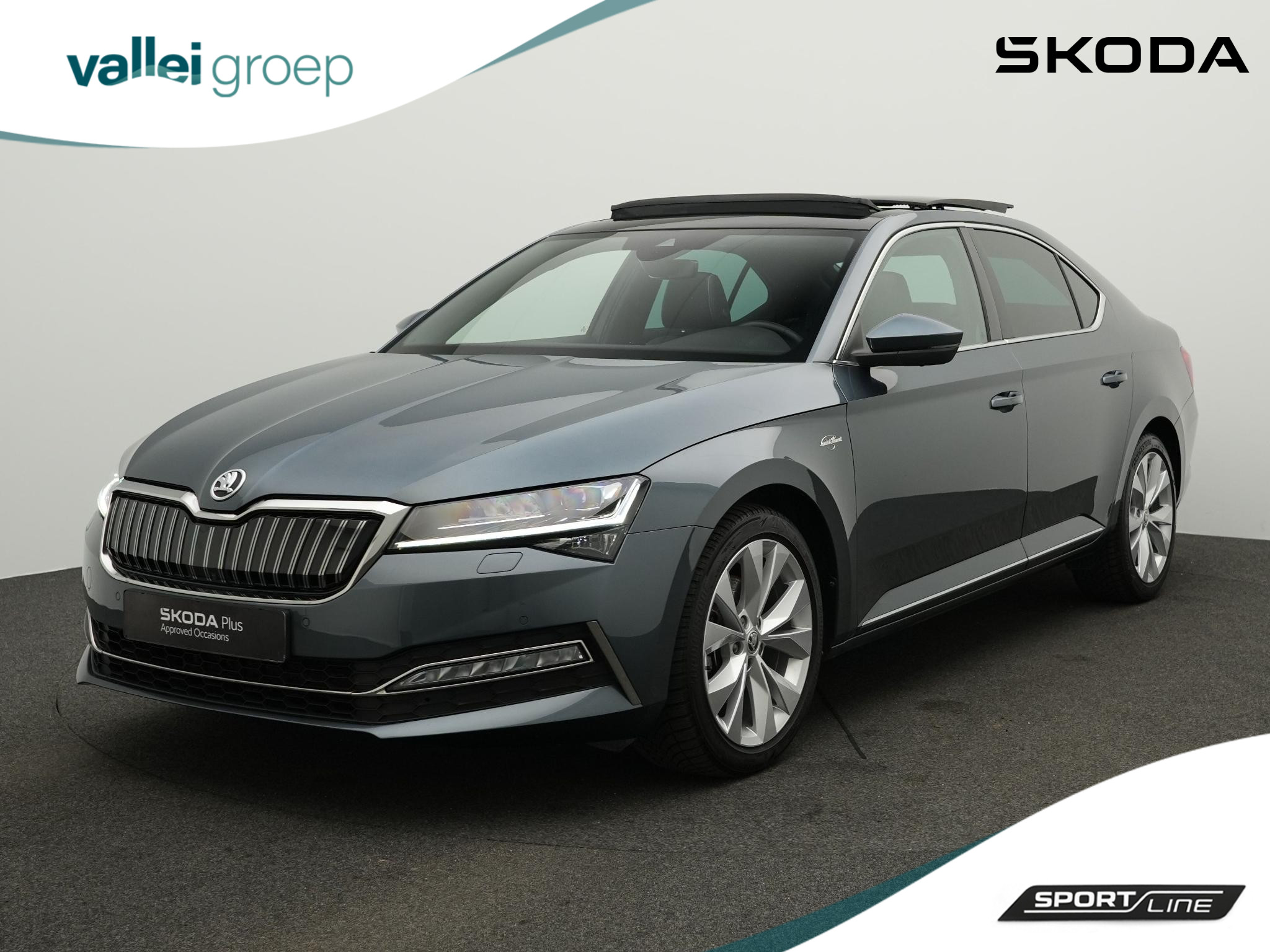 Škoda Superb 1.4 TSI 218 pk DSG iV Laurin & Klement | Panoramadak | Leder | Geheugen-/massagestoel | Navigatie Columbus | Matrix LED | Adaptief onderstel | Stoelventilatie | CANTON