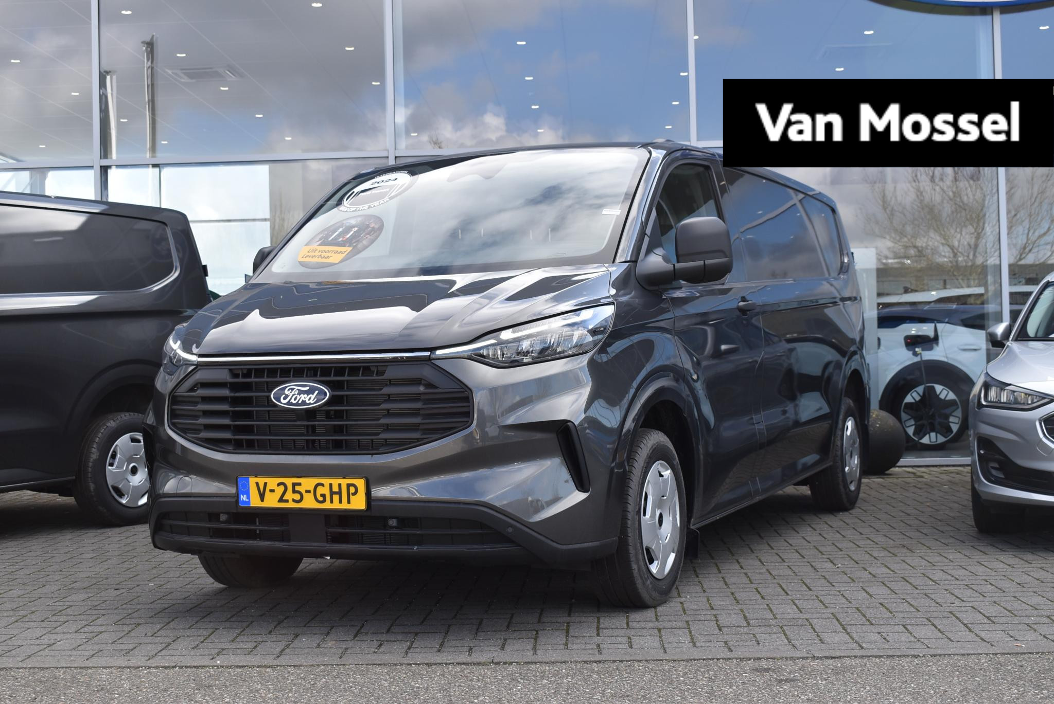 Ford Transit Custom 320 2.0 TDCI L2H1 Trend | Climatronic | Navigatie | Camera | Parkeersensoren| LED |