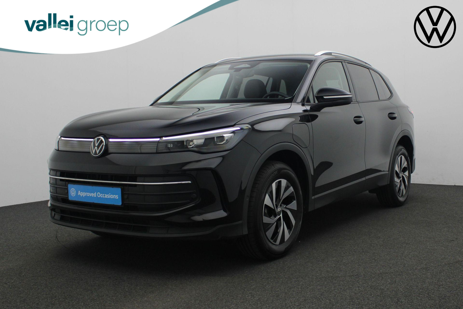 Volkswagen Tiguan 1.5 eHybrid 204 pk DSG Life Edition | Adaptief onderstel | Stuur-/stoelverwarming | Achteruitrijcamera | Adaptive Cruise | Keyless Entry