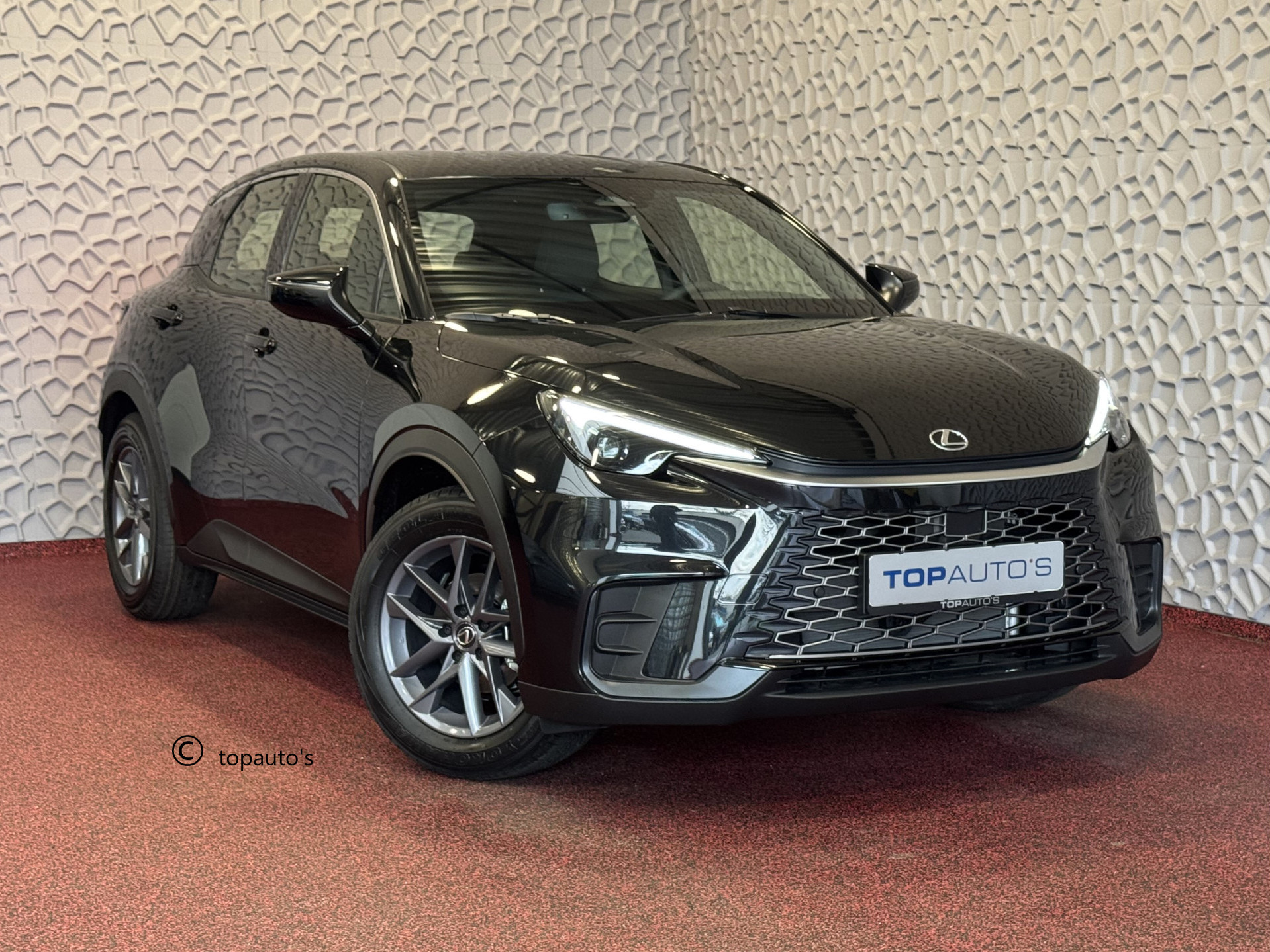Lexus LBX HYBRID 136PK CARPLAY NAVI ✅NIEUWE AUTO✅STOEL/STUUR VERW. LED ADAP.CRUISE CAMERA PDC.2X DIRECT LEVERBAAR NIEUWE AUTO