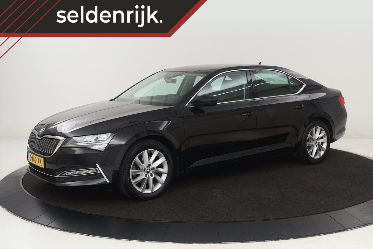 Škoda Superb 1.4 TSI iV Business Edition Plus | Stoelverwarming | Carplay | Camera | Memory | Full LED | Navigatie | Keyless | PHEV