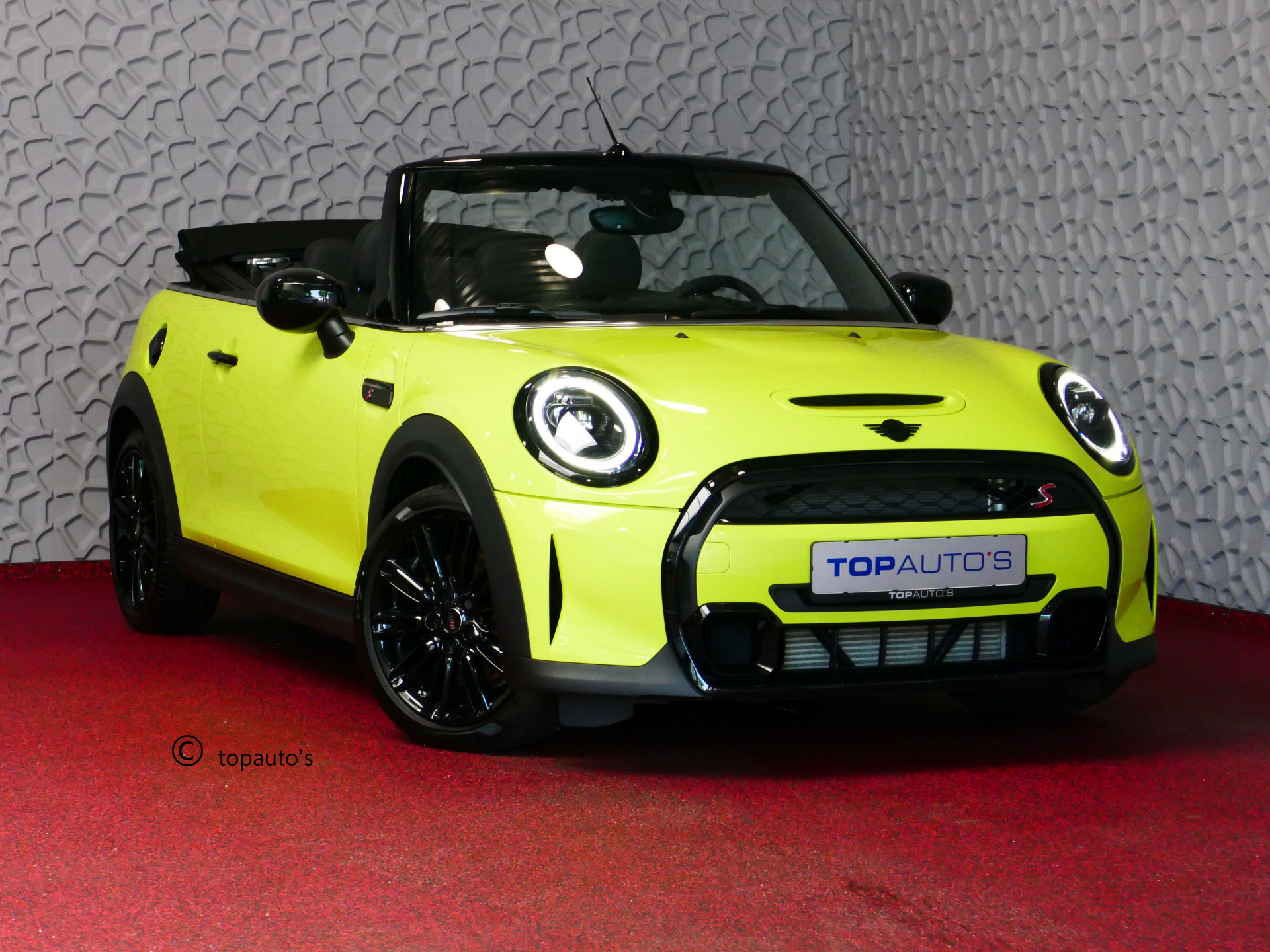 MINI Cooper S Cabrio Mini 2.0 180PK ESSENTIAL BLACK PACK LEER CARPLAY LED STOELVERW. 09/2023