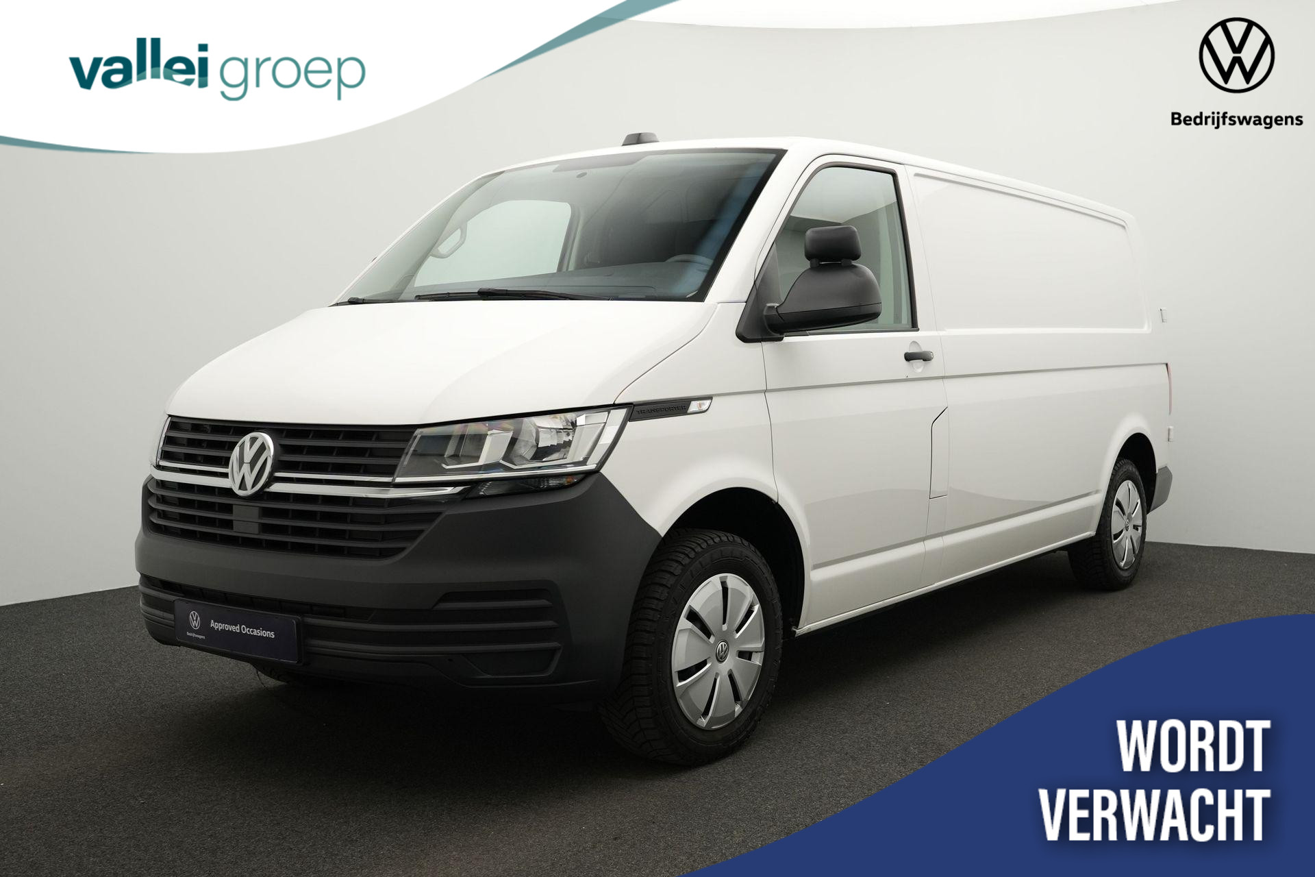 Volkswagen Transporter 2.0 TDI 110 pk L2H1 28 | 3-zits | Navigatie | Cruise Control