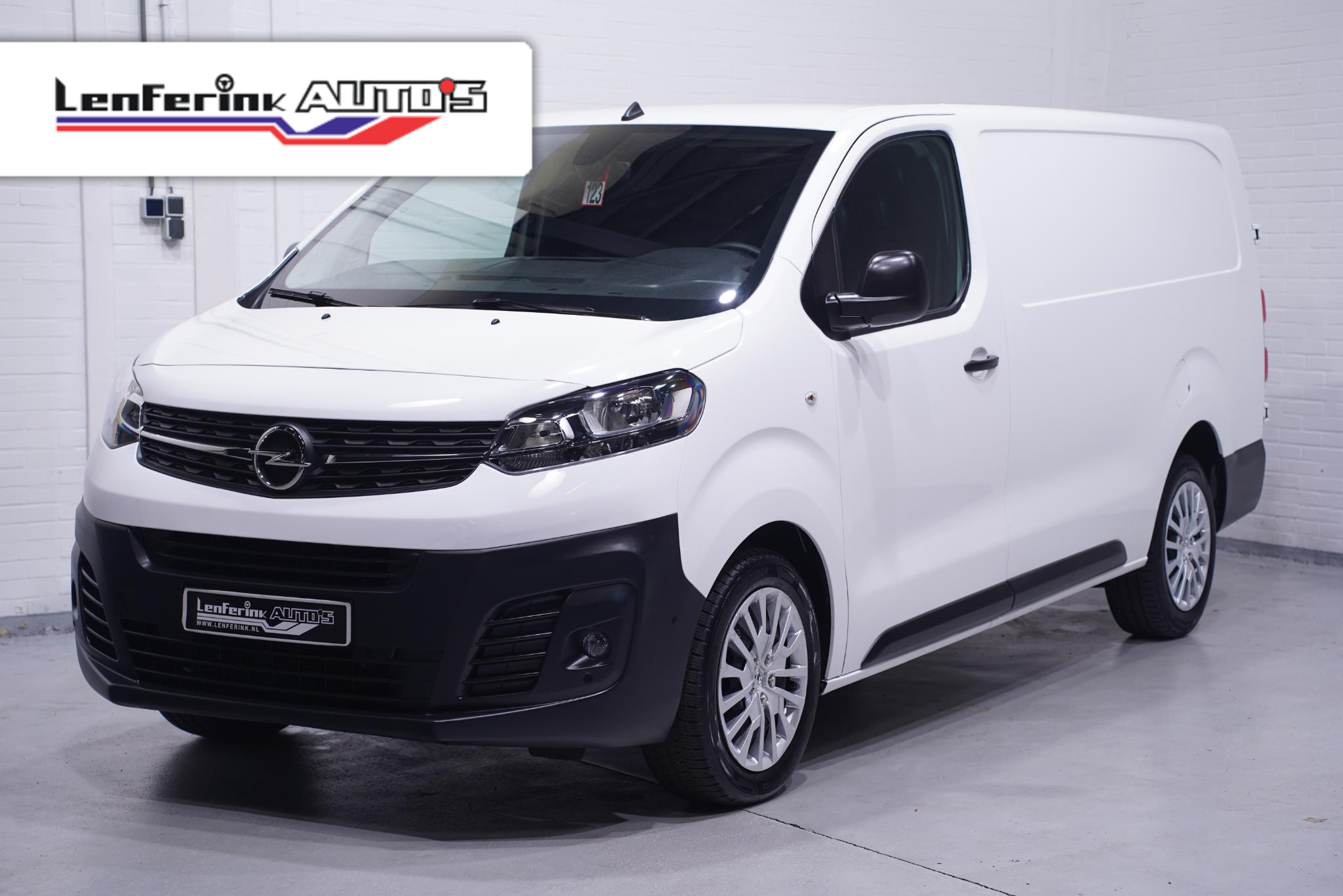 Opel Vivaro 2.0 CDTi 122 pk L3 Automaat Airco, Apple Carplay Laadruimte Pakket, PDC V+A, Dodehoek Assist, 2-Zits