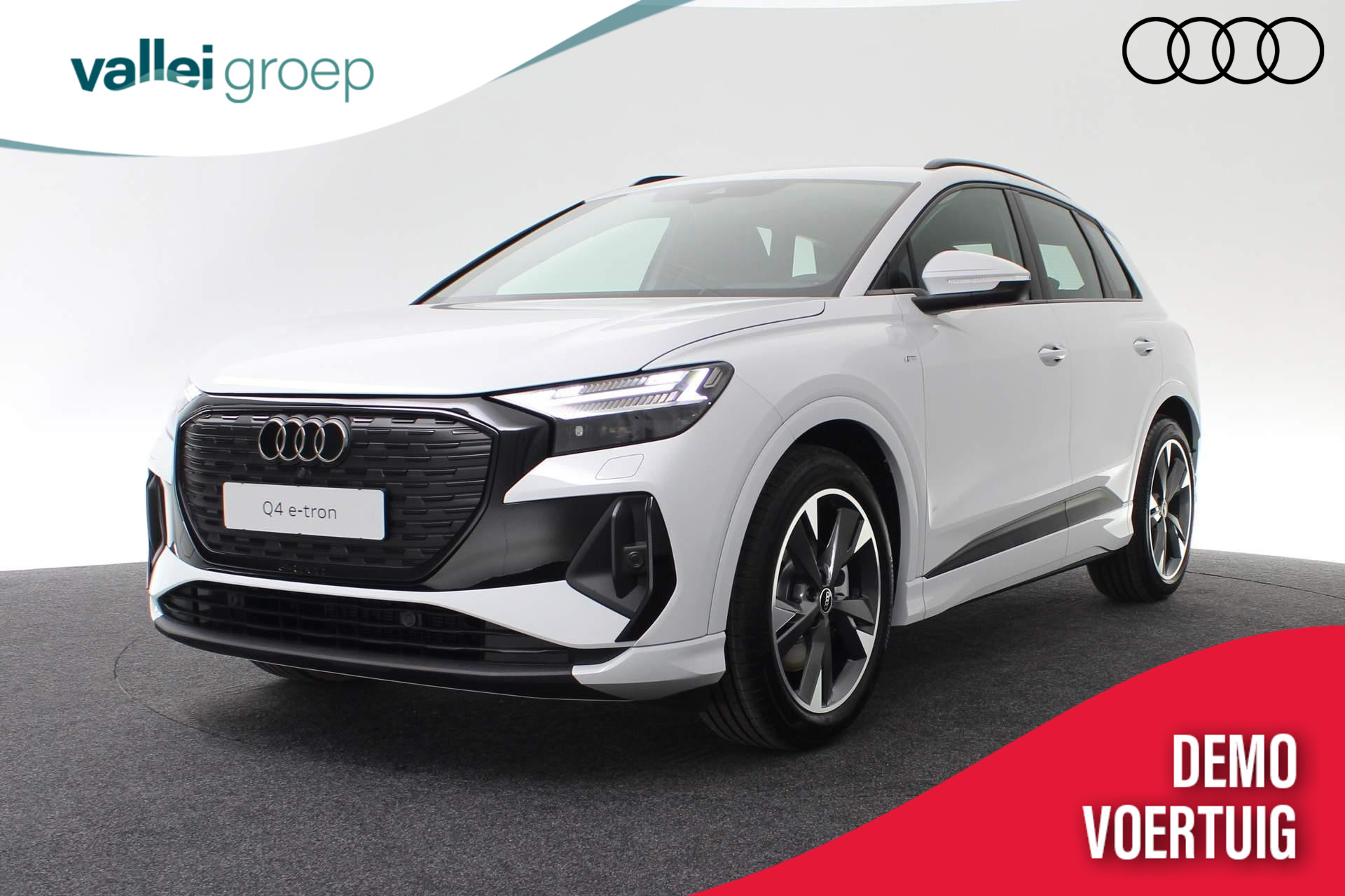 Audi Q4 e-tron S edition 45 82 kWh 210 kW / 286 pk Audi Q4 e-tron S Edition 45 286pk | Assistentiepakket Plus | Veiligheidspakket Plus | Optiekpakket zwart plus