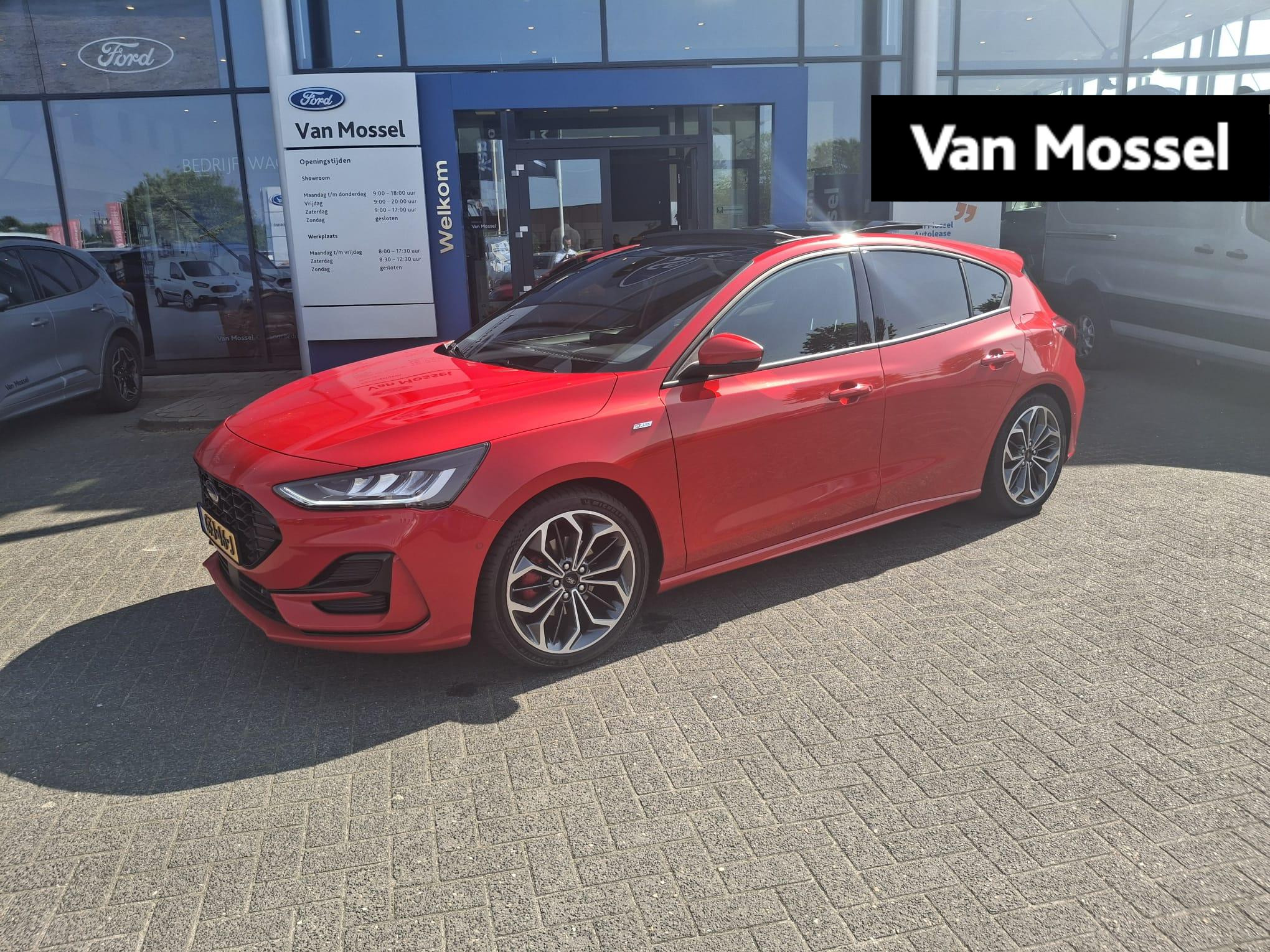 Ford Focus 1.0 EcoBoost Hybrid ST Line X | 155PK | Automaat | Panoramadak | Trekhaak | Adaptive Cruise Control | Dodehoekdetectie | Stoelverwarming | Elektrische voorruitverwarming | 12-weg verstelbare bestuurdersstoel |