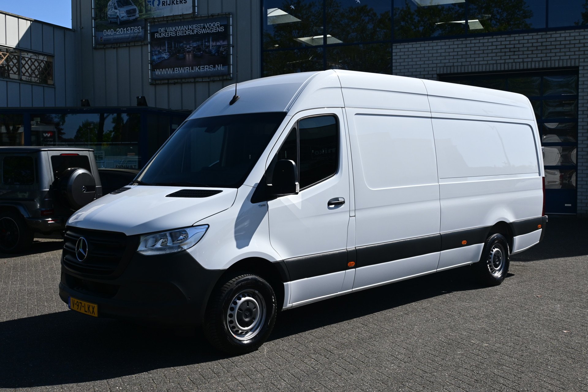Mercedes-Benz Sprinter 317 CDI L3H2 MBUX navigatie met camera en parkeersensoren, Stoelverwarming, Brake assyst