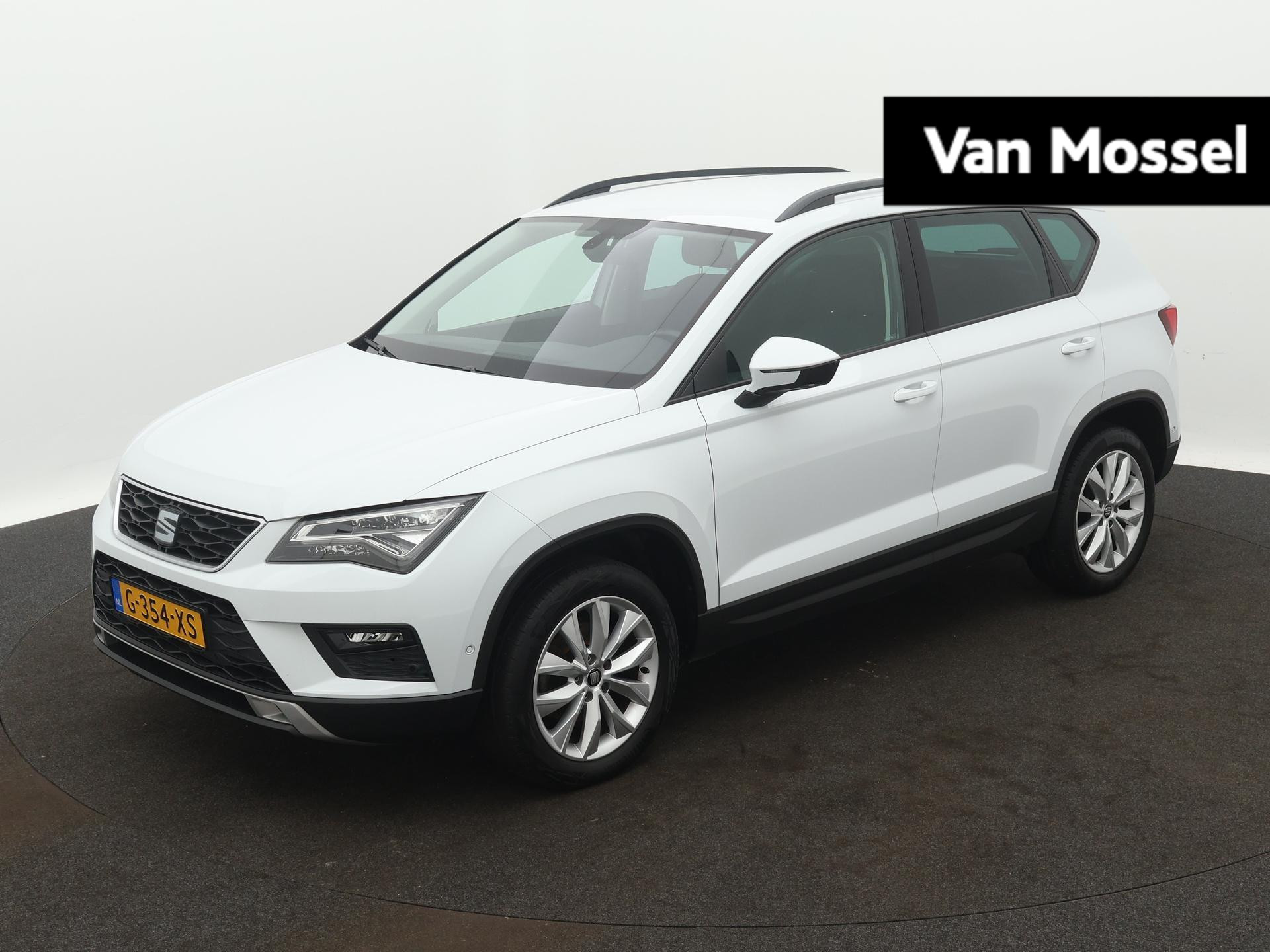 SEAT Ateca 1.5 TSI Style Business Intense 150 PK | LED Koplampen | Trekhaak | Navigatie | Apple Carplay/Android Auto | Achteruitrijcamera | Climate Control | Parkeersensoren | Cruise Control | Privacy Glass | Lichtmetalen velgen |