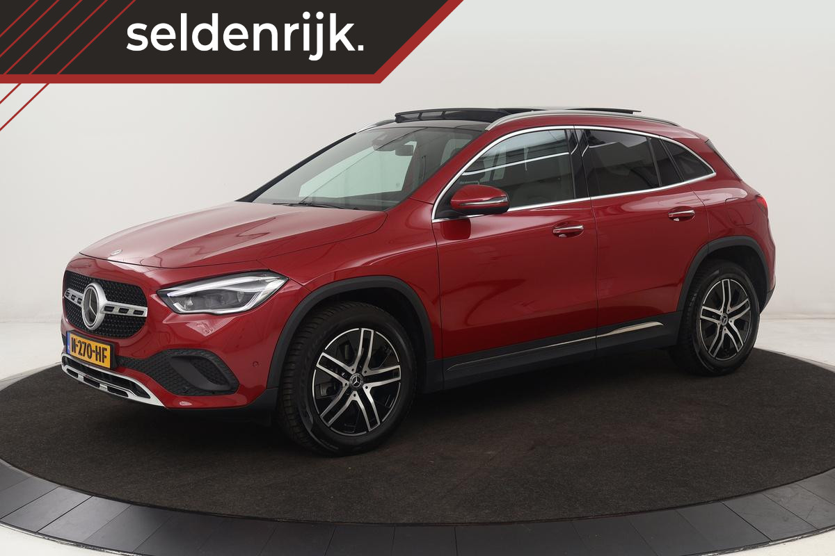 Mercedes-Benz GLA 250e Business Solution Luxury Limited | Panoramadak | Adaptive cruise | Trekhaak | Leder | Stoelverwarming | Matrix LED | Memory | Camera | Navigatie | Park Assist | Sfeerverlichting