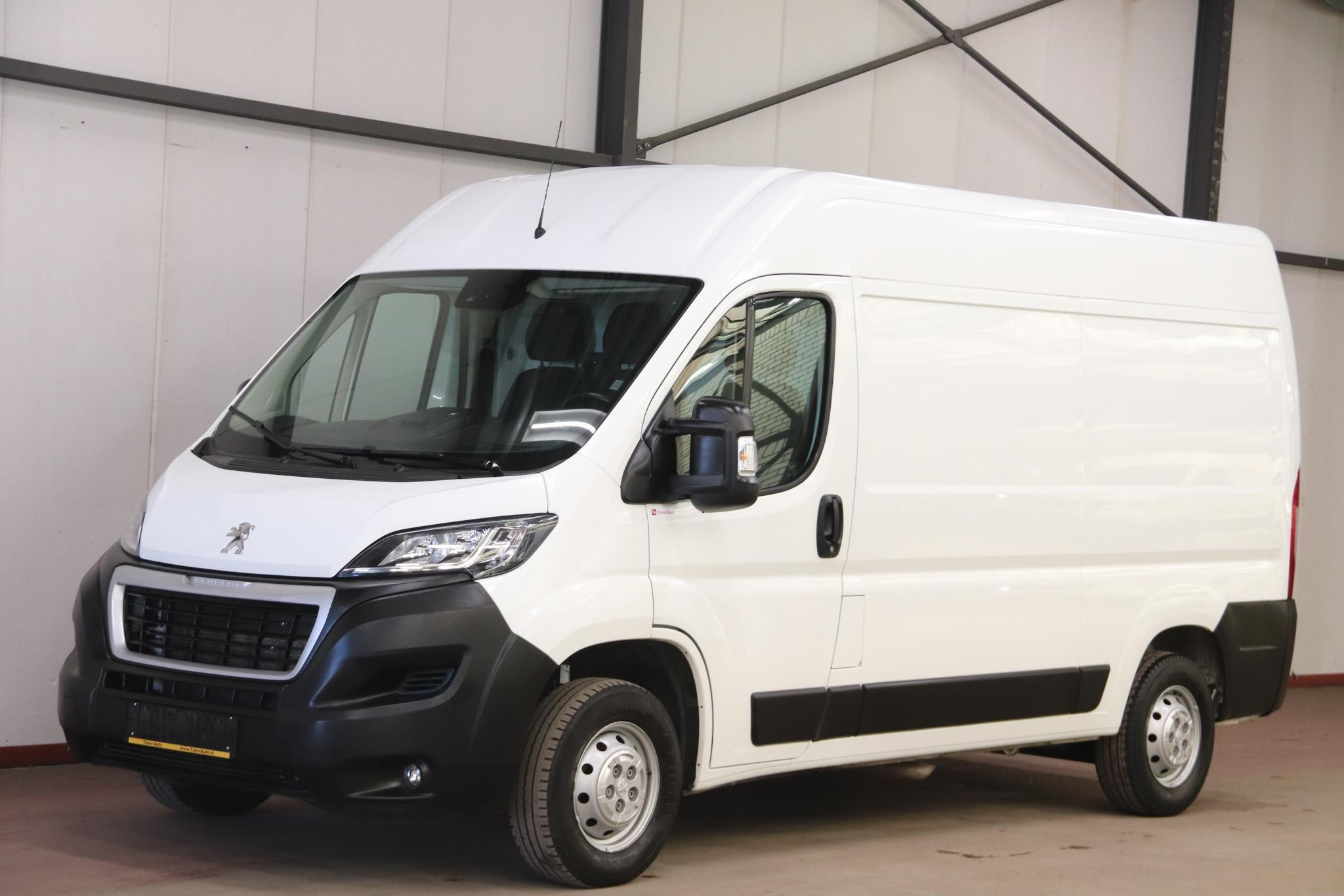 Peugeot Boxer 2.2 120PK L2H2 ACHTERUITRIJCAMERA EURO 6