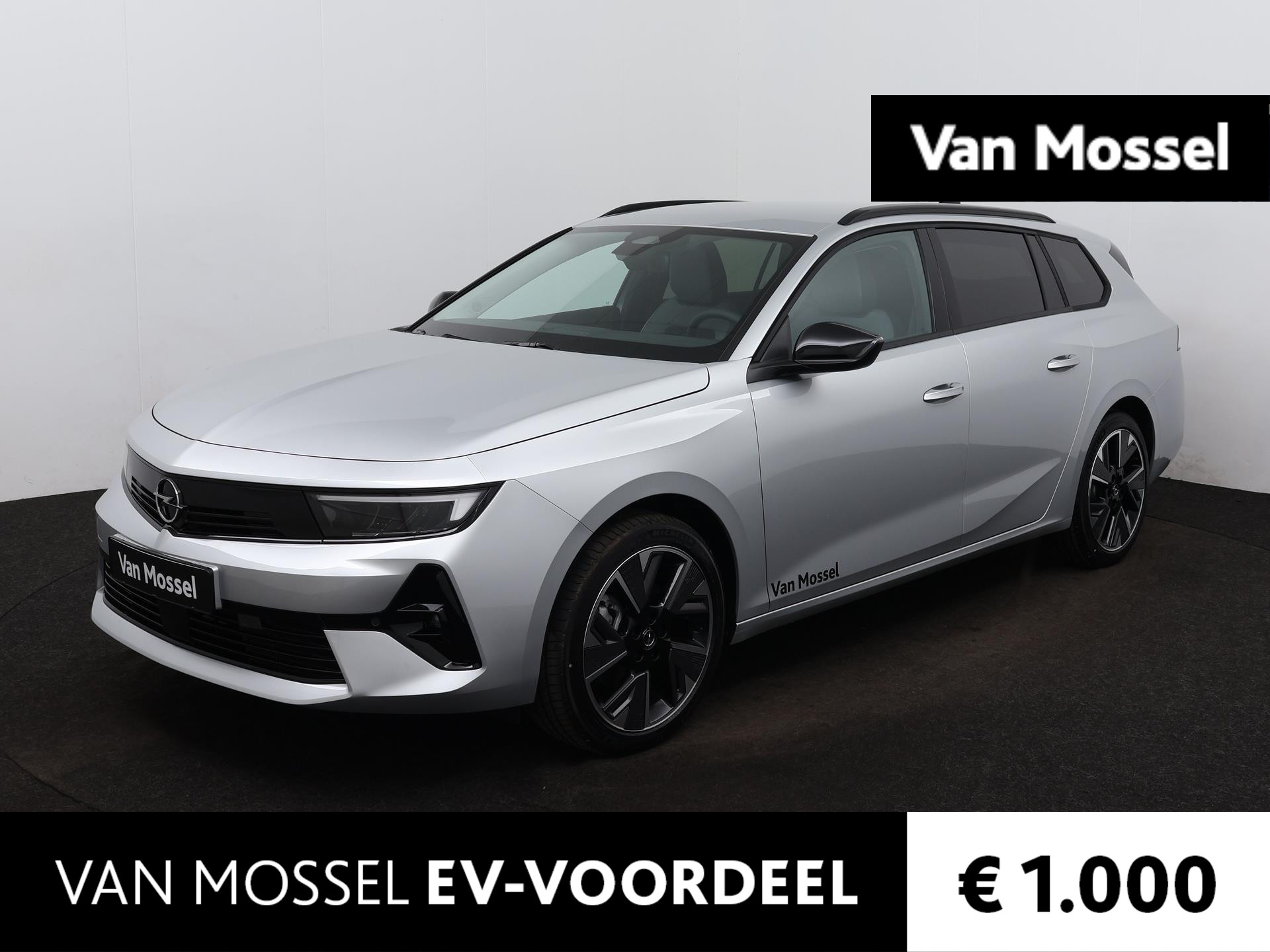 Opel Astra Electric 54 kWh Edition | Navi | Winterpakket | Camera | Parkeersensoren voor en achter | AGR comfort bestuurdersstoel | Adaptive Cruise Control | Climate Control | Demo |