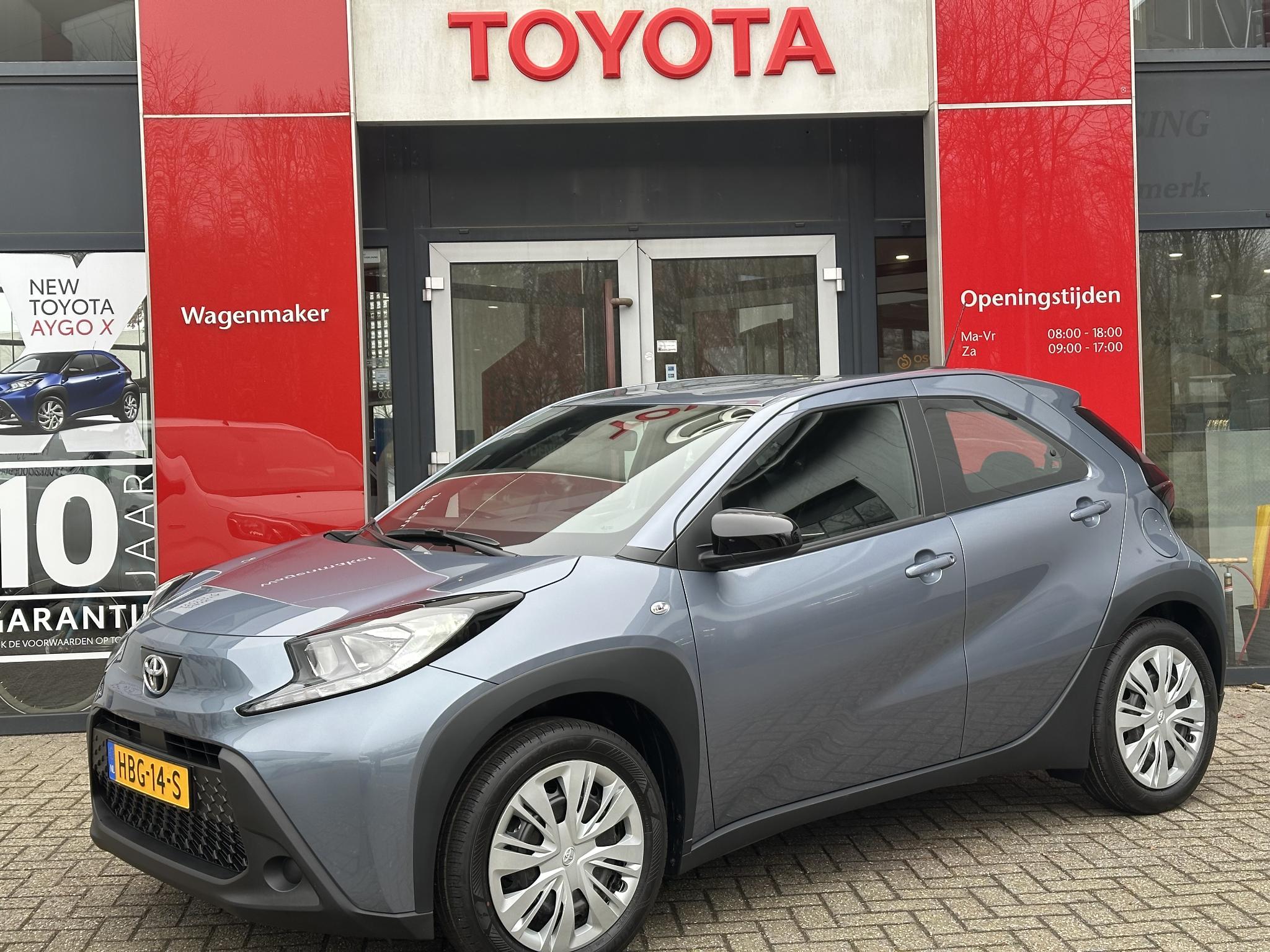Toyota Aygo X PLAY AIRCO APPLE/ ANDROID AUTO PARKEERCAMERA ADAPTIVE CRUISE