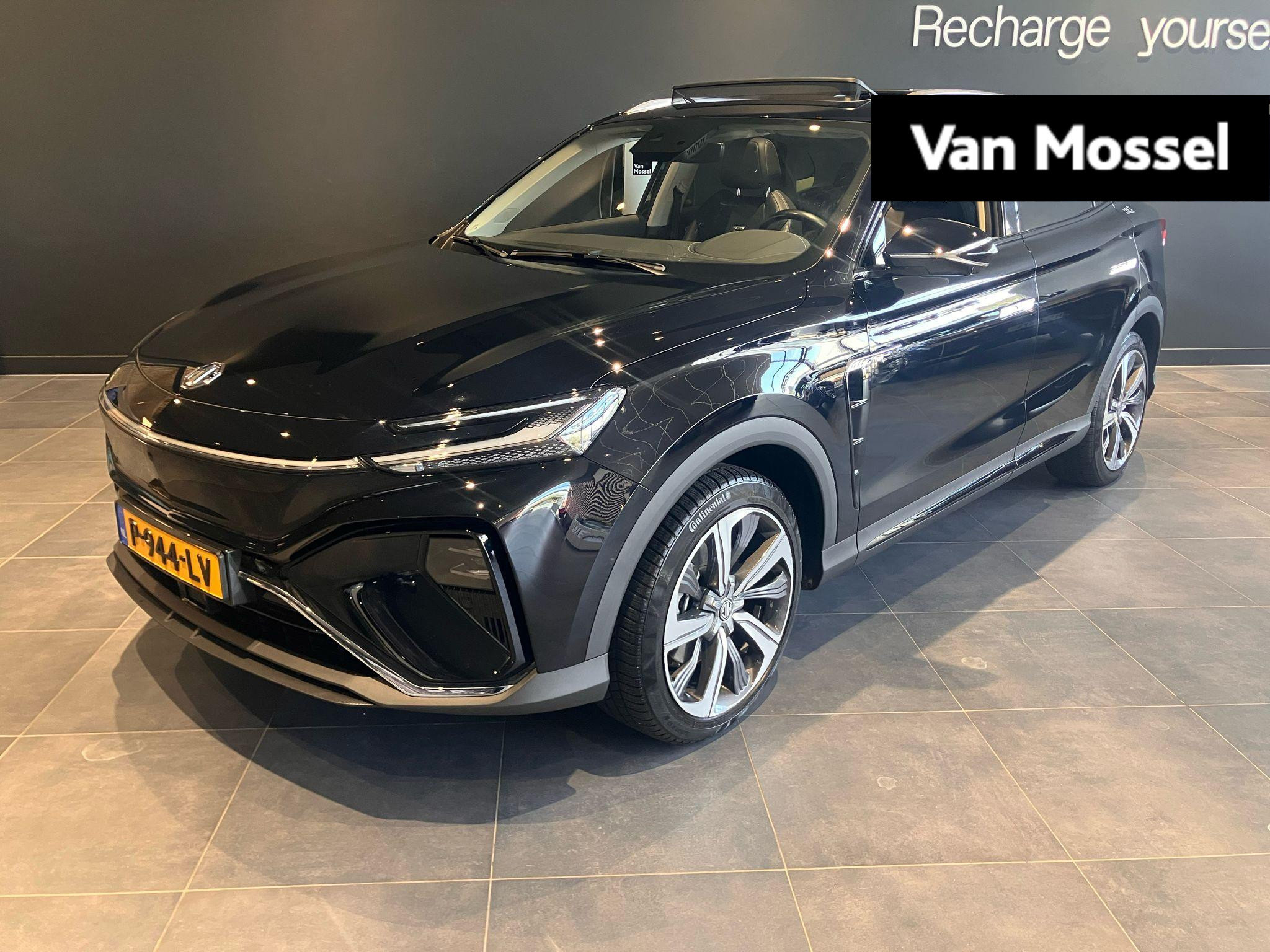 MG Marvel R Luxury 70 kWh EERSTE Eigenaar | Panoramadak | achter camera | stoelverwarming | All Seasonbanden + Trekhaak