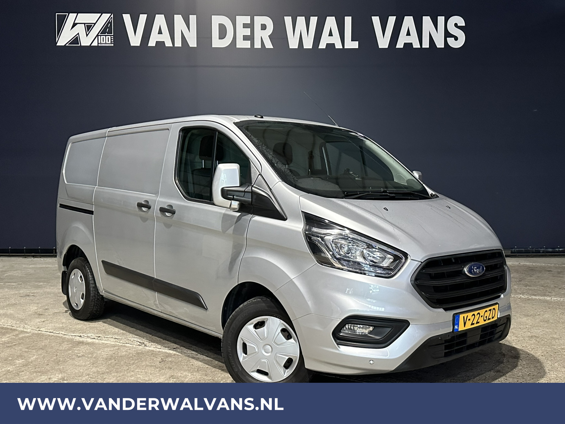 Ford Transit Custom 2.0 TDCI L1H1 Euro6 Airco | Navigatie | Cruisecontrol | Parkeersensoren | LED | Stoelverwarming Achterklep, Android Auto, 2500kg trekvermogen