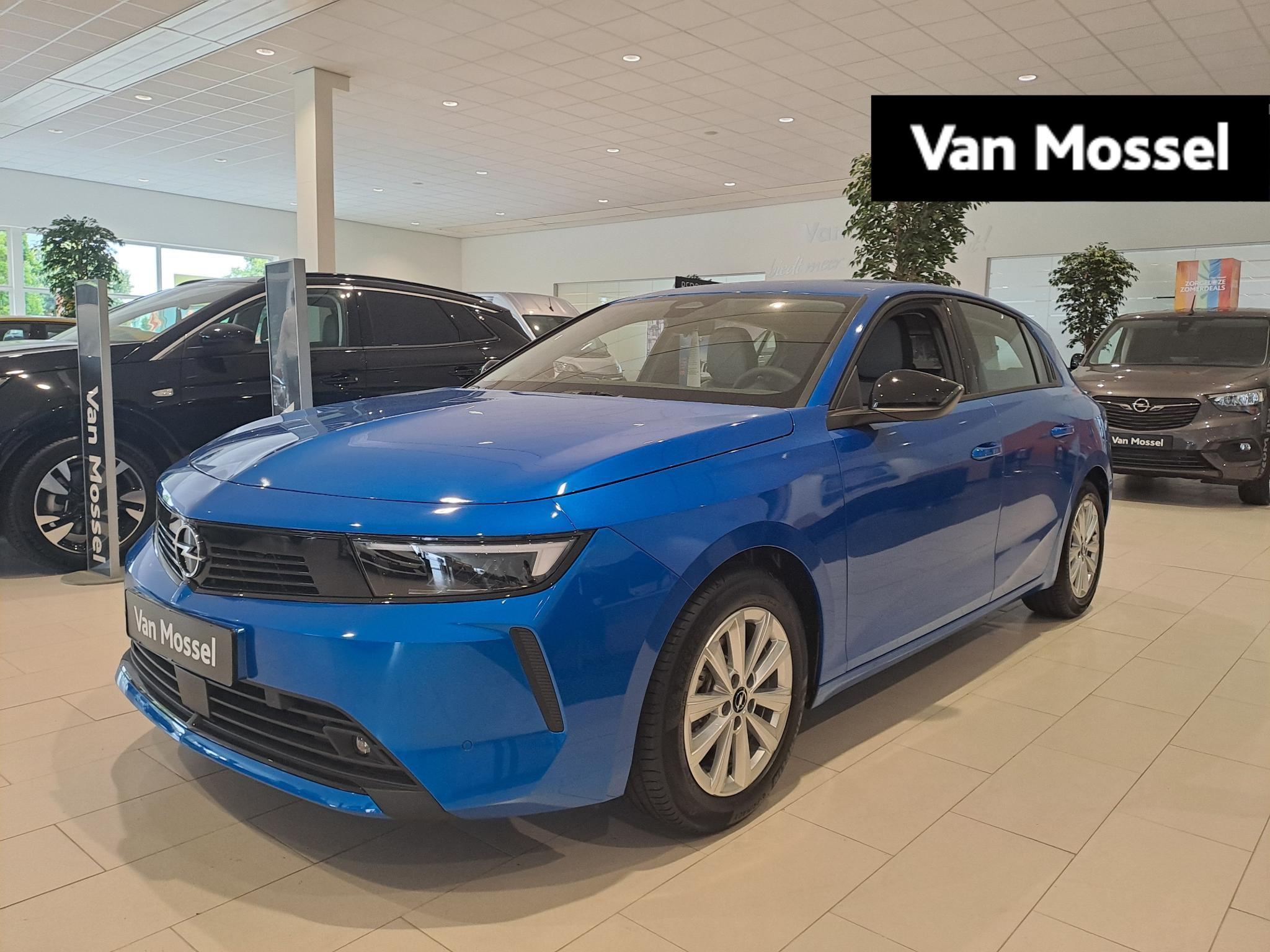 Opel Astra 1.2 Level 2