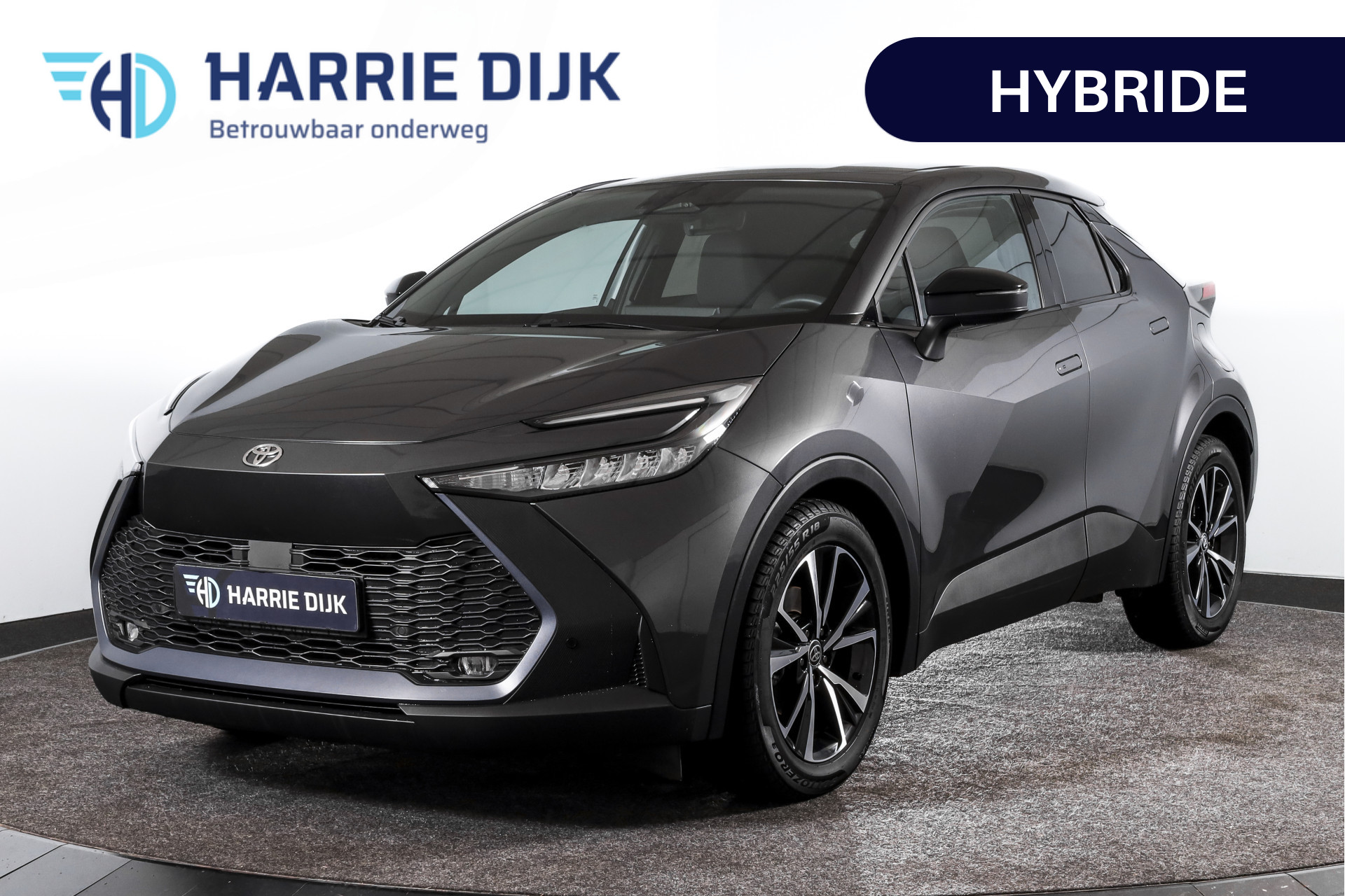 Toyota C-HR 1.8 Hybrid 140 Dynamic | Dig.Cockpit | 12,3" touchscreen | Adapt.Cruise | Stoel-+Stuurverw. | Camera | PDC | NAV + App.Connect | Auto.Airco | DAB | LM 18" | 4576