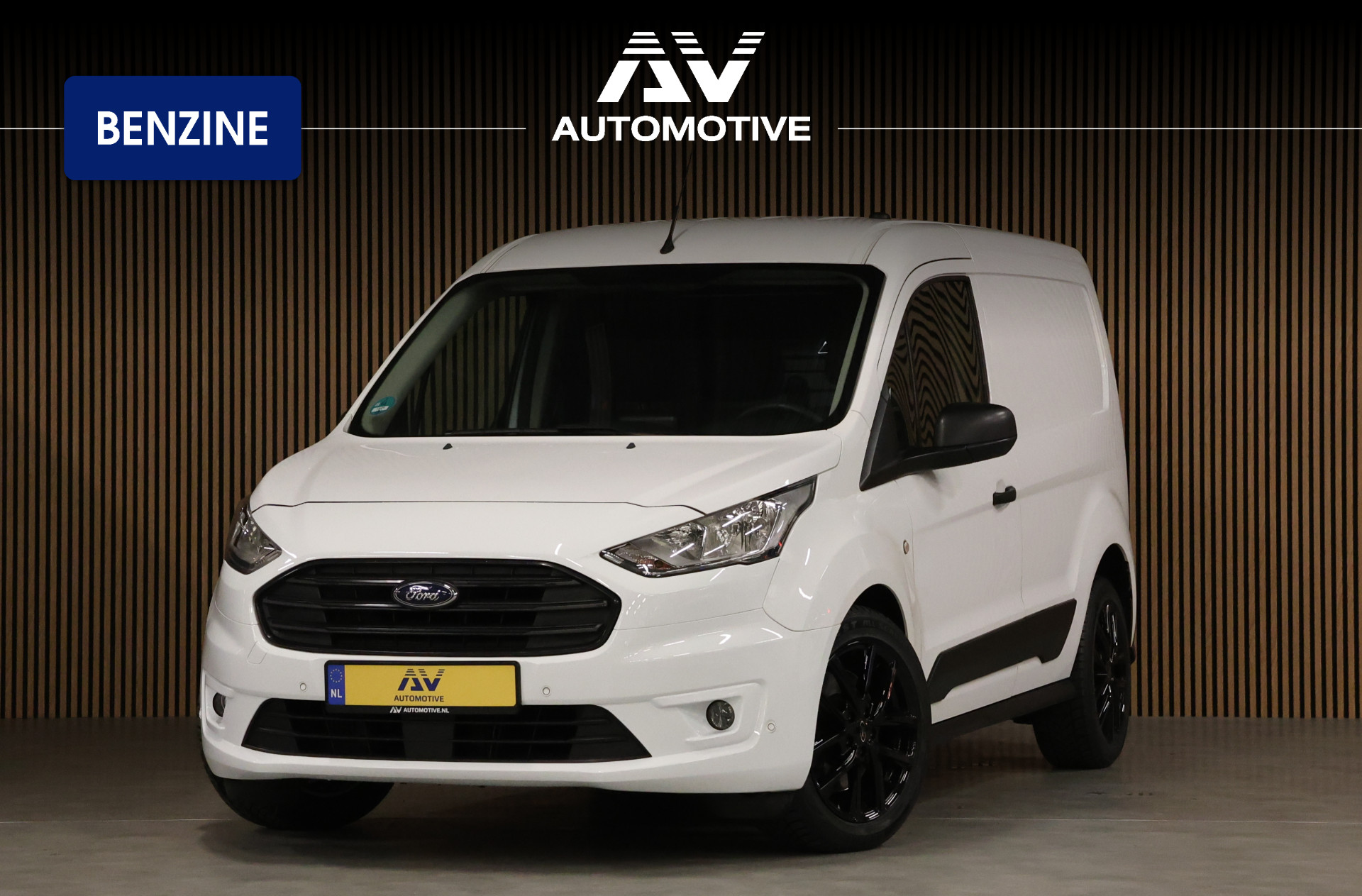 Ford Transit Connect 1.0 Ecoboost 100 PK | CarPlay | Camera | Stoelverwarming | Trekhaak | Airco | Bluetooth | BPM Vrij | Nieuwe APK | Onderhoudsbeurt