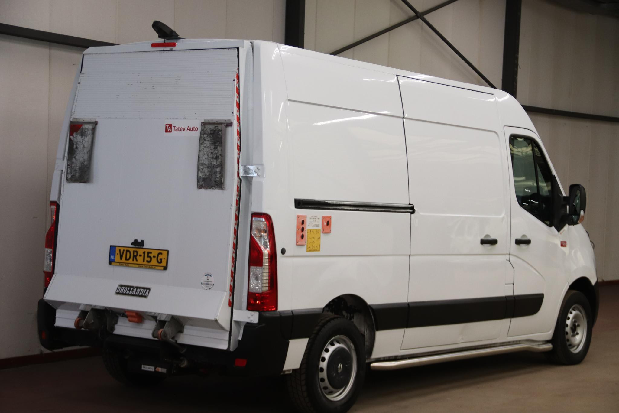 Renault Master T35 2.3 dCi L2H2 AUTOMAAT MET LAADKLEP LIFT