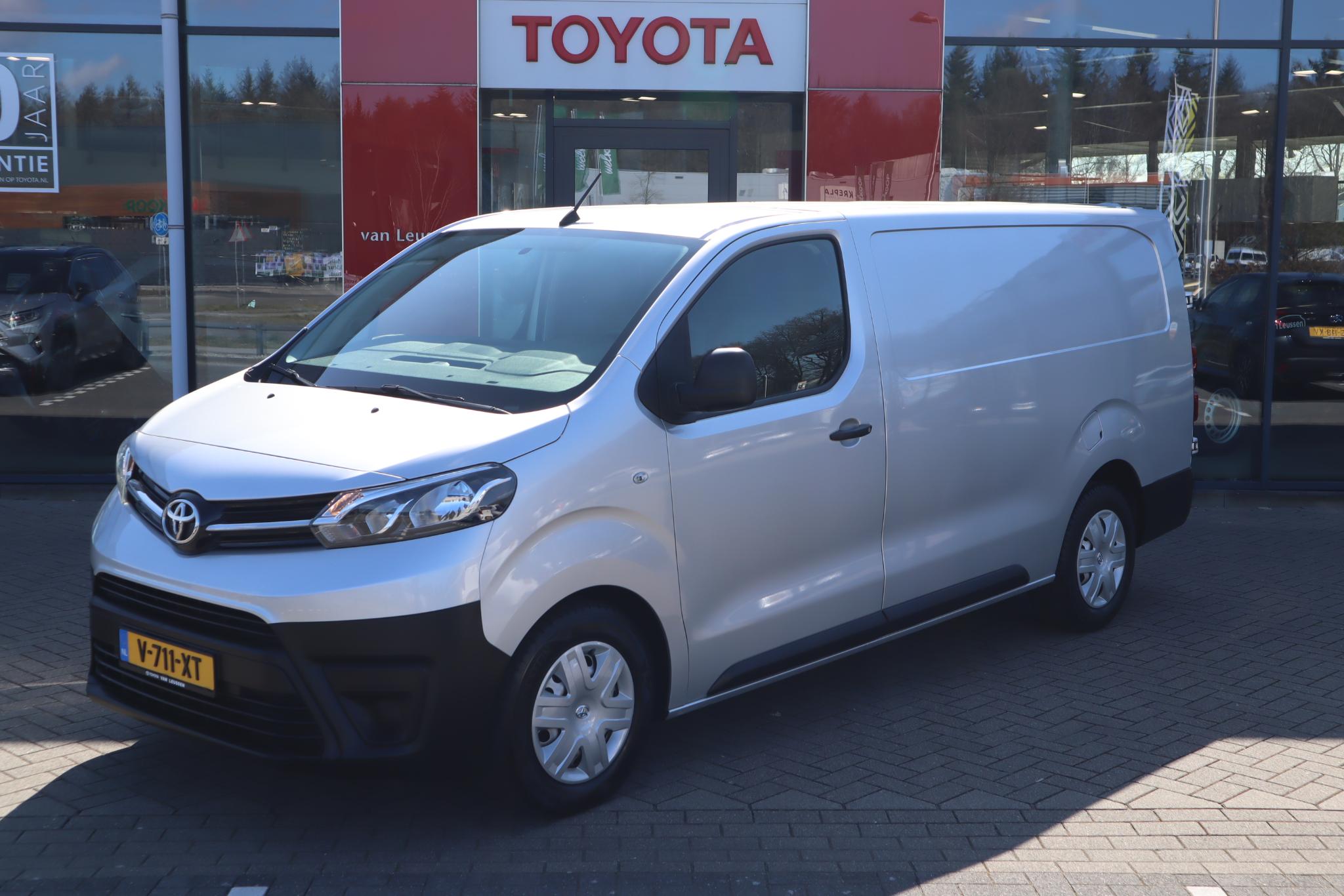 Toyota ProAce Long Worker 1.6 D-4D COOL COMFORT AIRCO CRUISE TREKHAAK 1e EIGENAAR NL-AUTO BTW