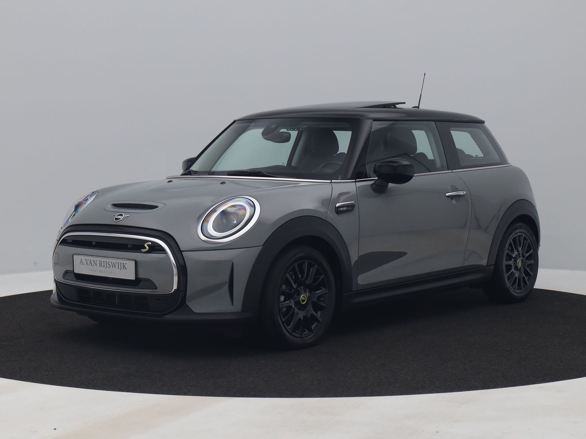 MINI Electric Mini Camden Edition 33 kWh | PANO | CAMERA | LEDER