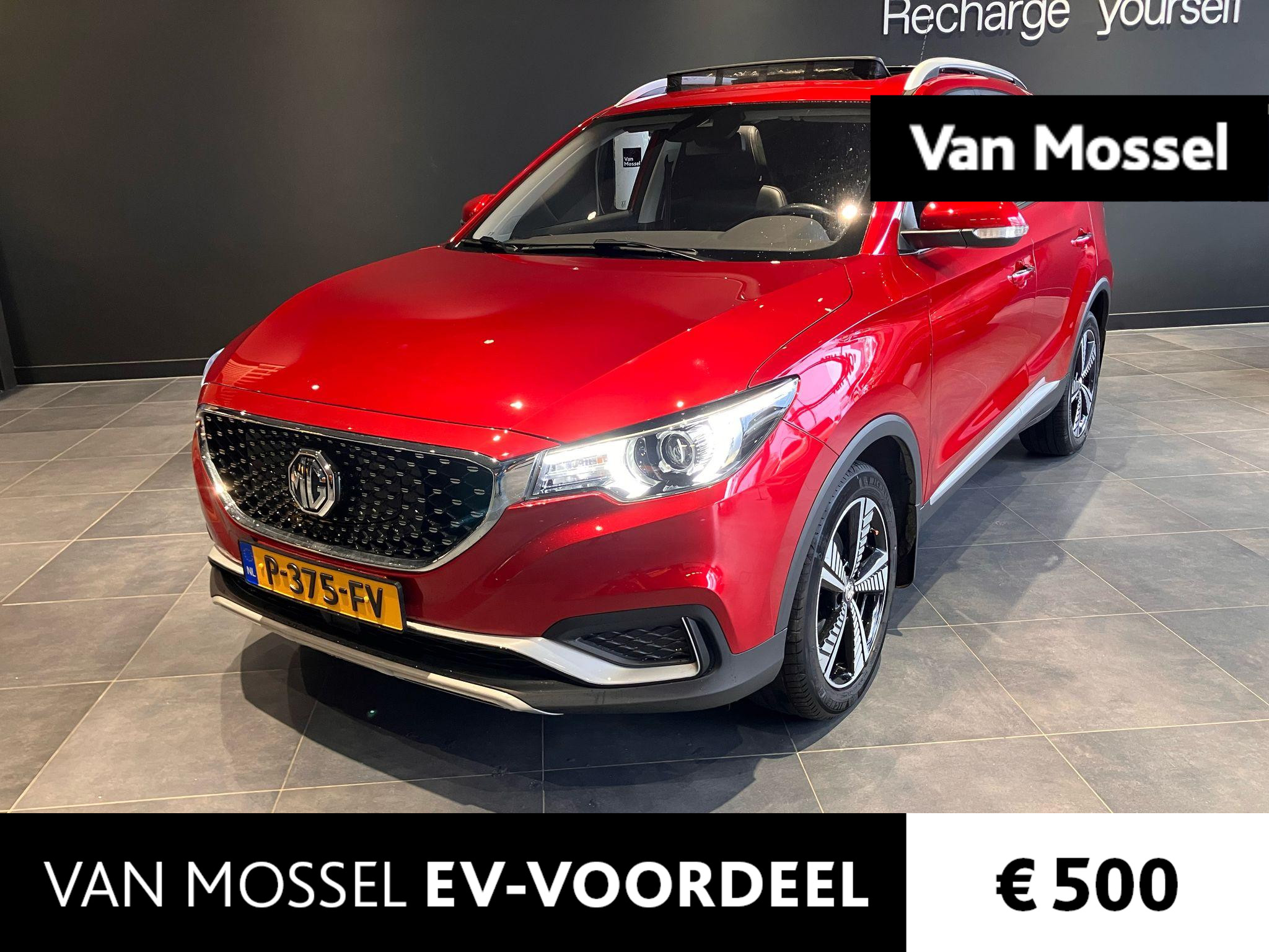 MG ZS-EV Luxury 45 kWh | Navi | Leder | Panoramadak | Camera | Apple CarPlay |