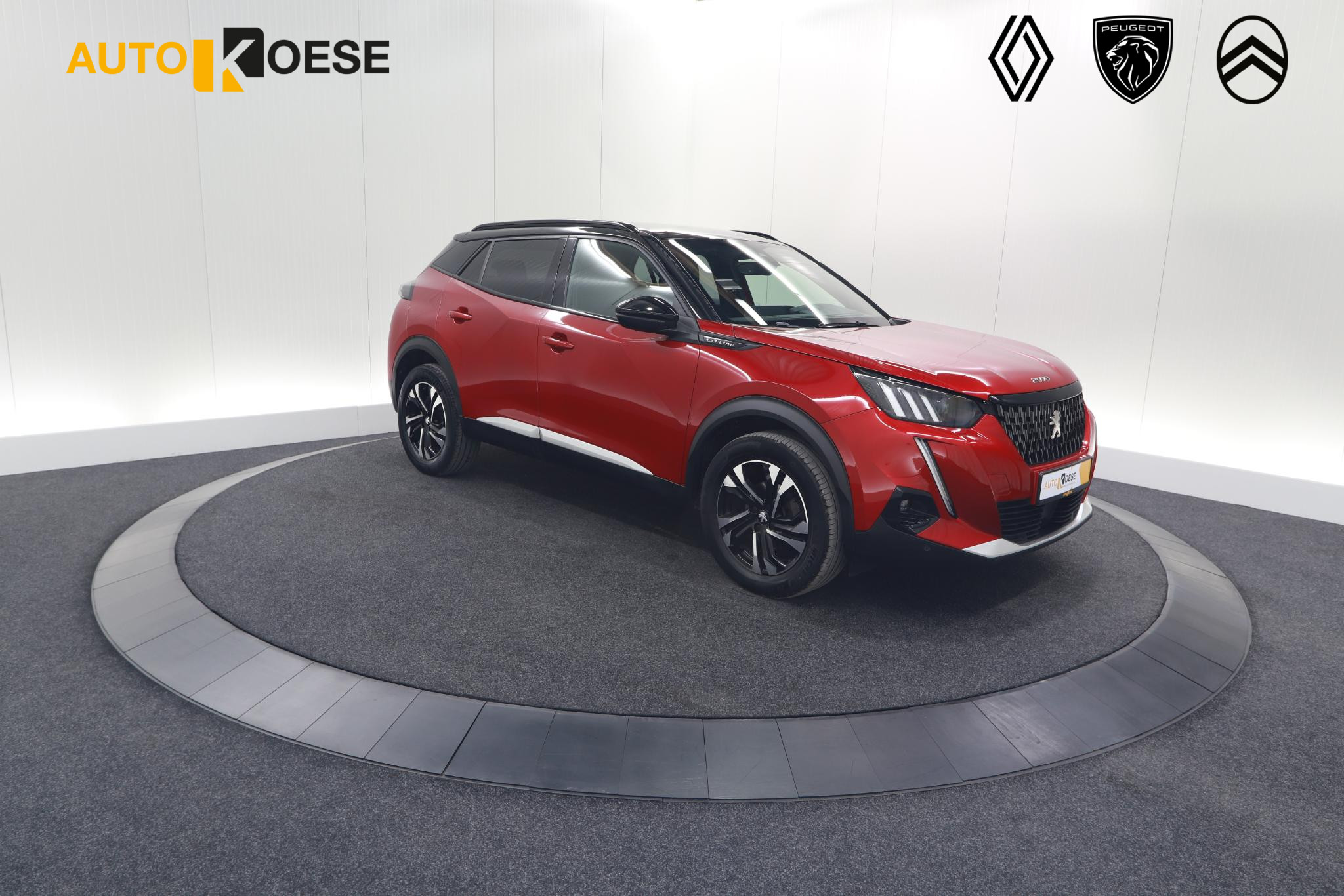 Peugeot 2008 PureTech 130 GT-Line | Trekhaak | Camera | Apple Carplay | Parkeersensoren