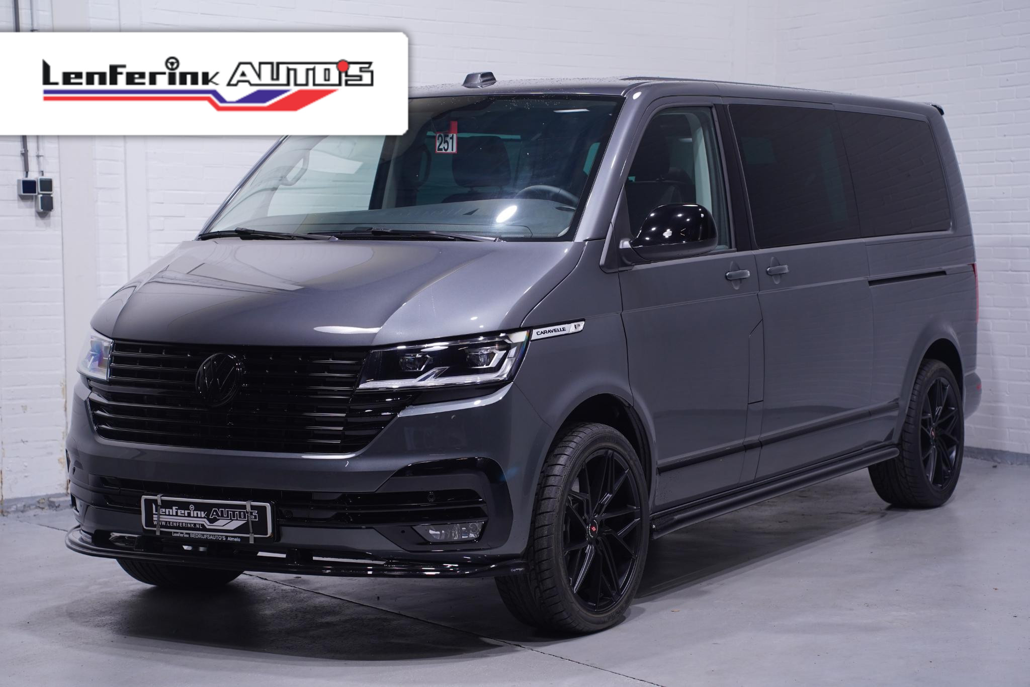 Volkswagen Transporter 2.0 TDI 204 pk DSG Aut. Highline Edition Dubbel Cabine 2x Elek. Schuifdeur, 20" LMV, Zwarte Grille, Lederen Interieur, Camera, Vol, vol, 5-Zits