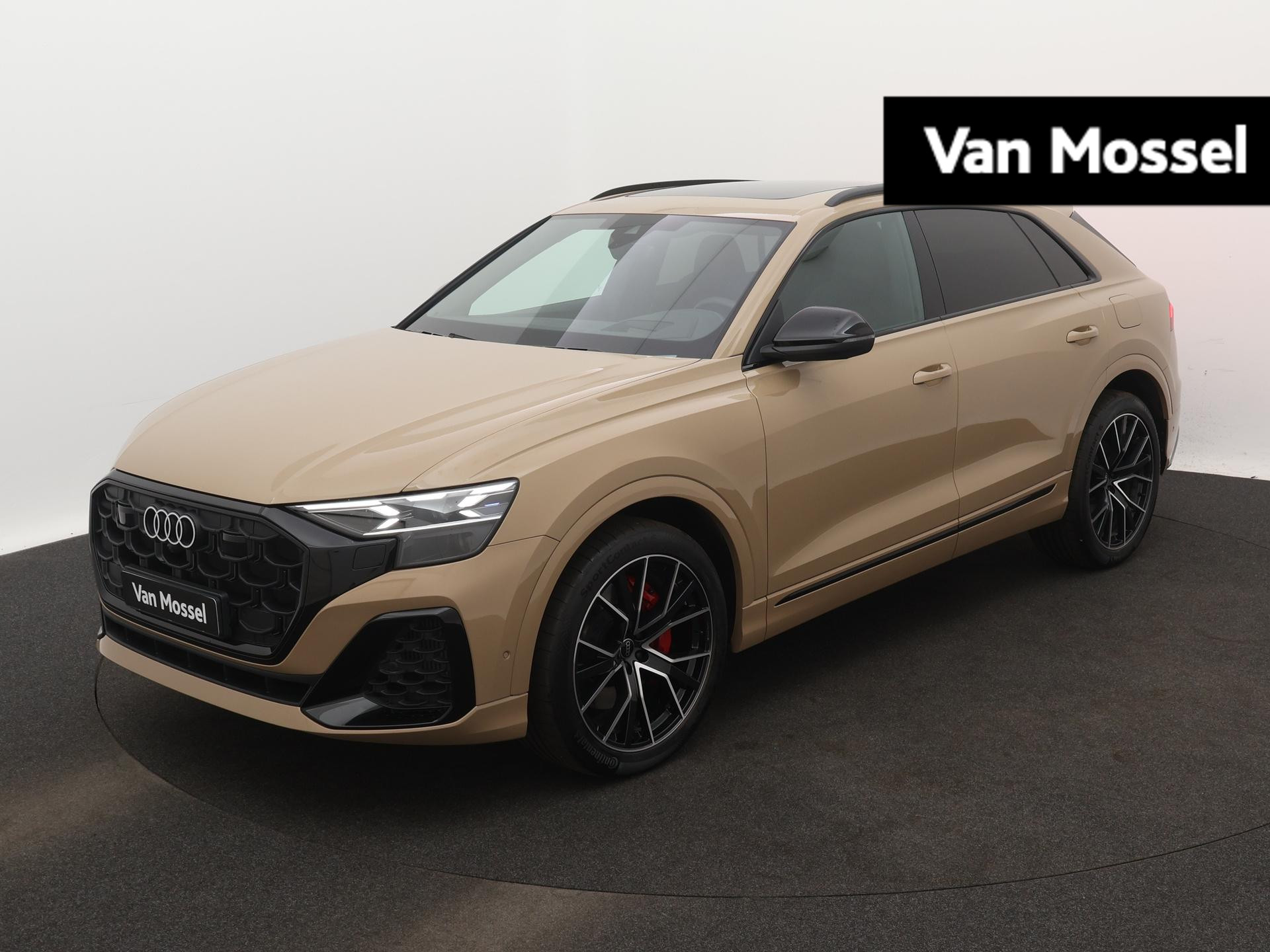 Audi Q8 60 TFSI e quattro Pro Line S Competition 490 PK | S-line | Automaat | Navigatie | 360 Camera | Panoramadak | Bang & Olufsen Premium 3D | Head-up display | Trekhaak | Adaptive Cruise Control | Stoelverwarming | Virtual Cockpit | HD Laser LED Matrix | Lichtmetalen velgen | Privacy glass |