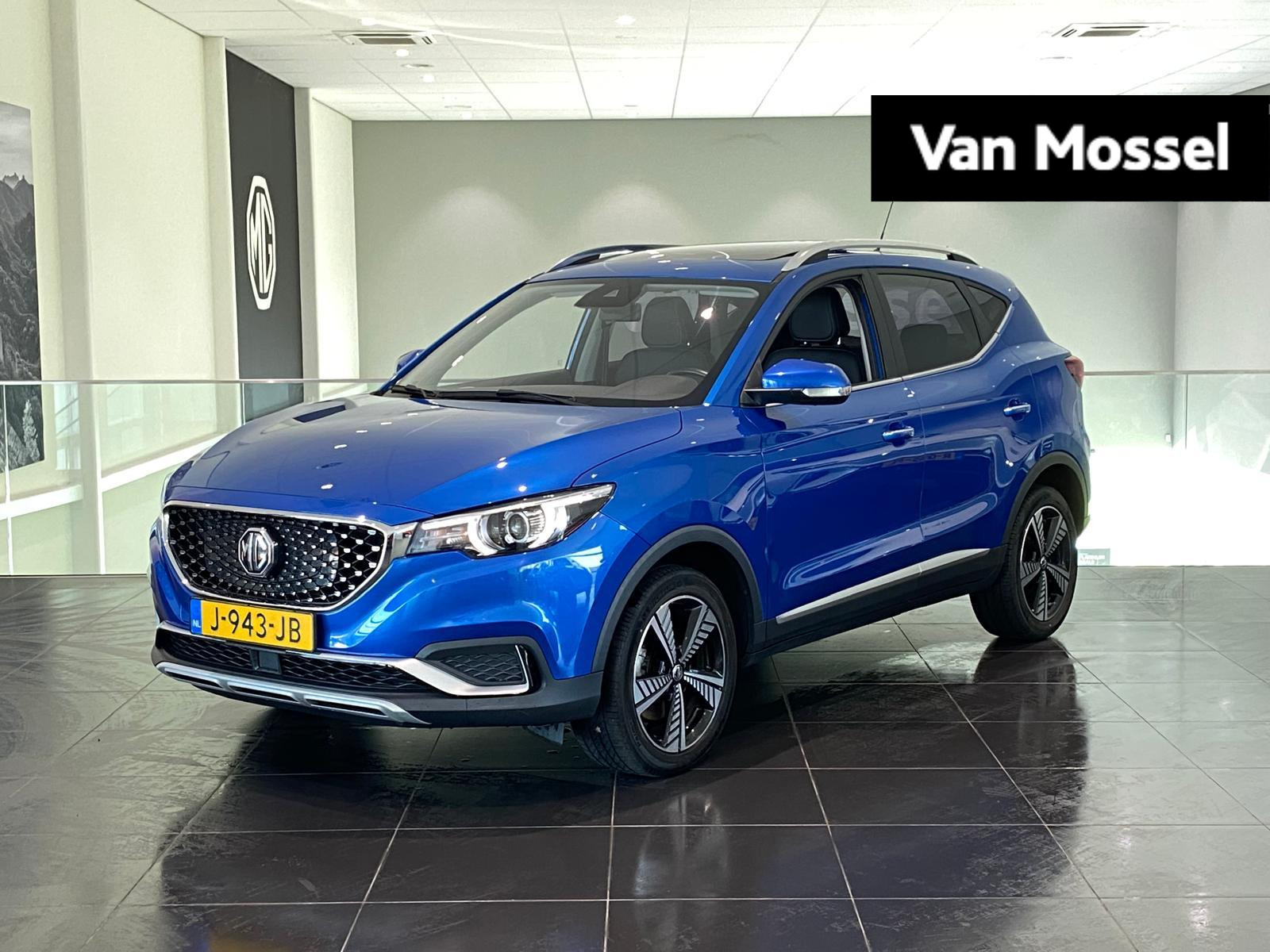 MG ZS-EV Luxury 45 kWh | 1e-Eigenaar | Leder | Navi | Panoramadak | Apple CarPlay | Camera |