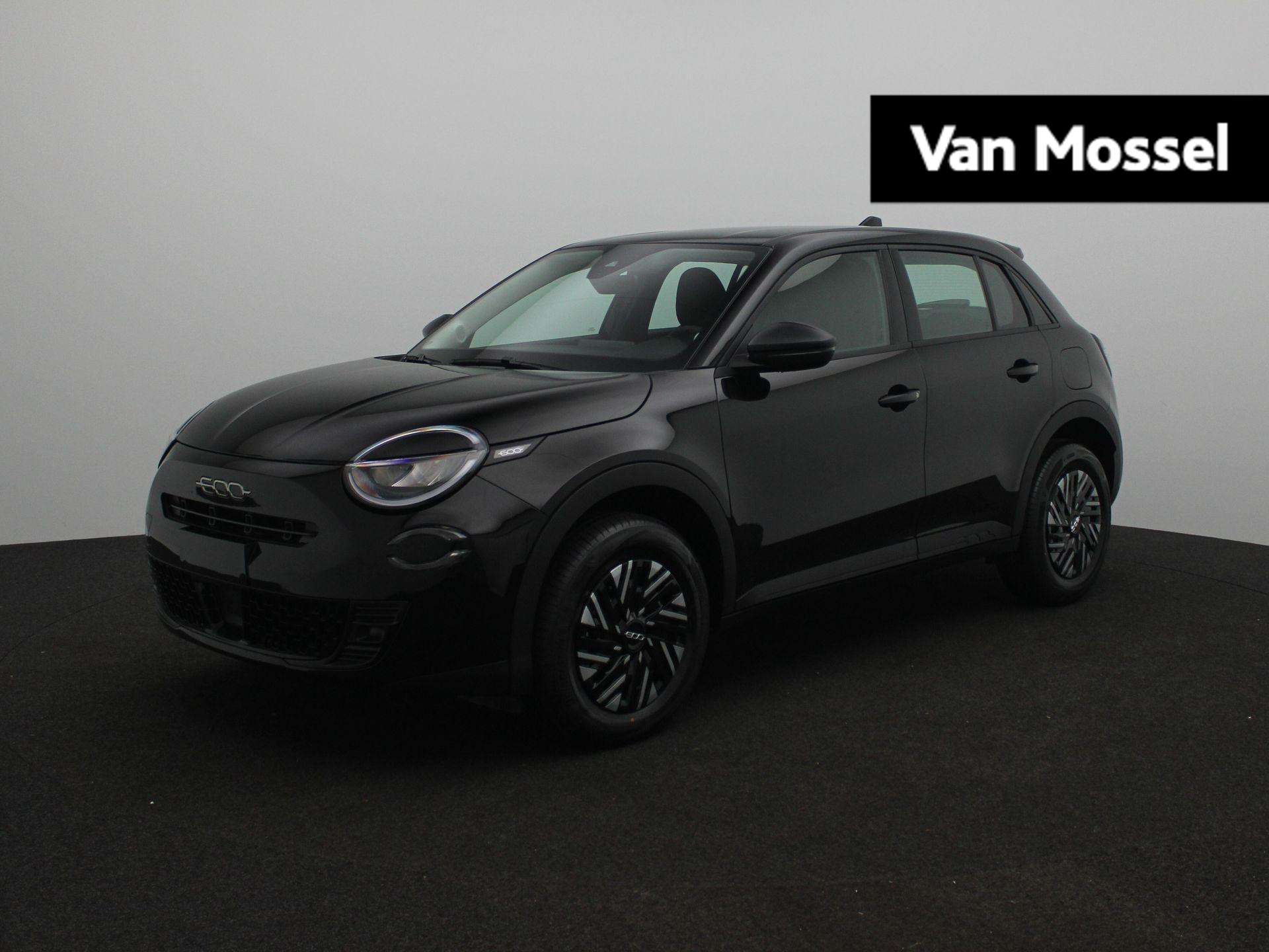 Fiat 600 1.2 Hybrid Urban | Apple & Android Carplay | Parkeersensoren | Led Verlichting|