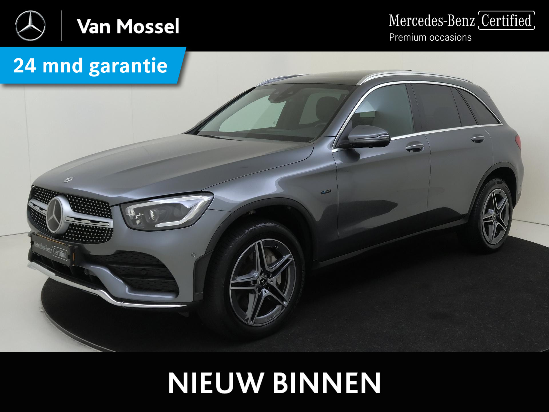 Mercedes-Benz GLC 300e 4MATIC Premium Plus / Stoelverwarming / 360Graden-Camera / Trekhaak / Panaroma-schuifdak / Rij-assistentie /