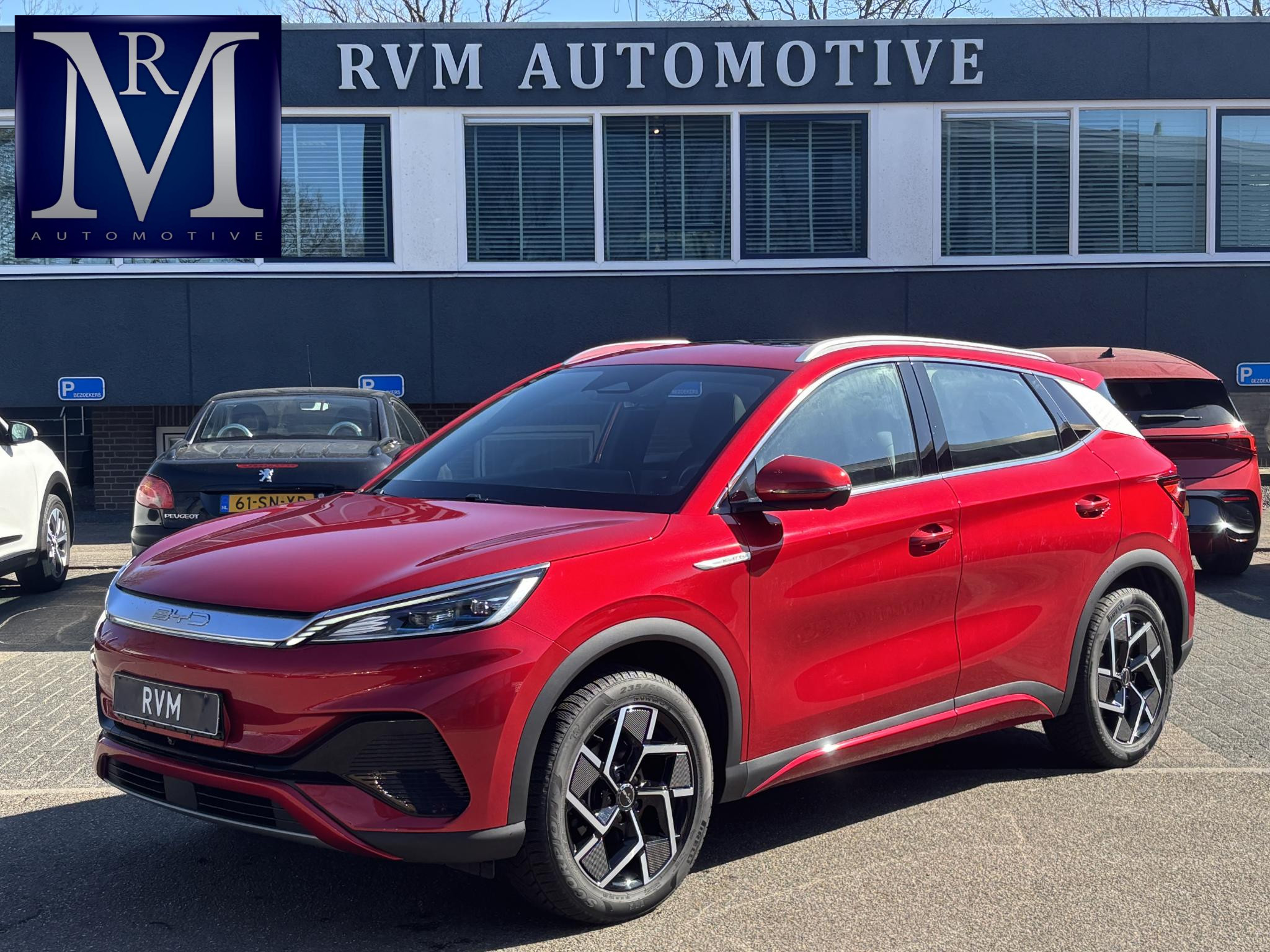 BYD ATTO 3 Design COMPLETE AUTO | RIJKLAAR INCL. FABR. GARANTIE T/M 2028 | AANDRIJFLIJN EN ACCU ZELFS T/M 2030