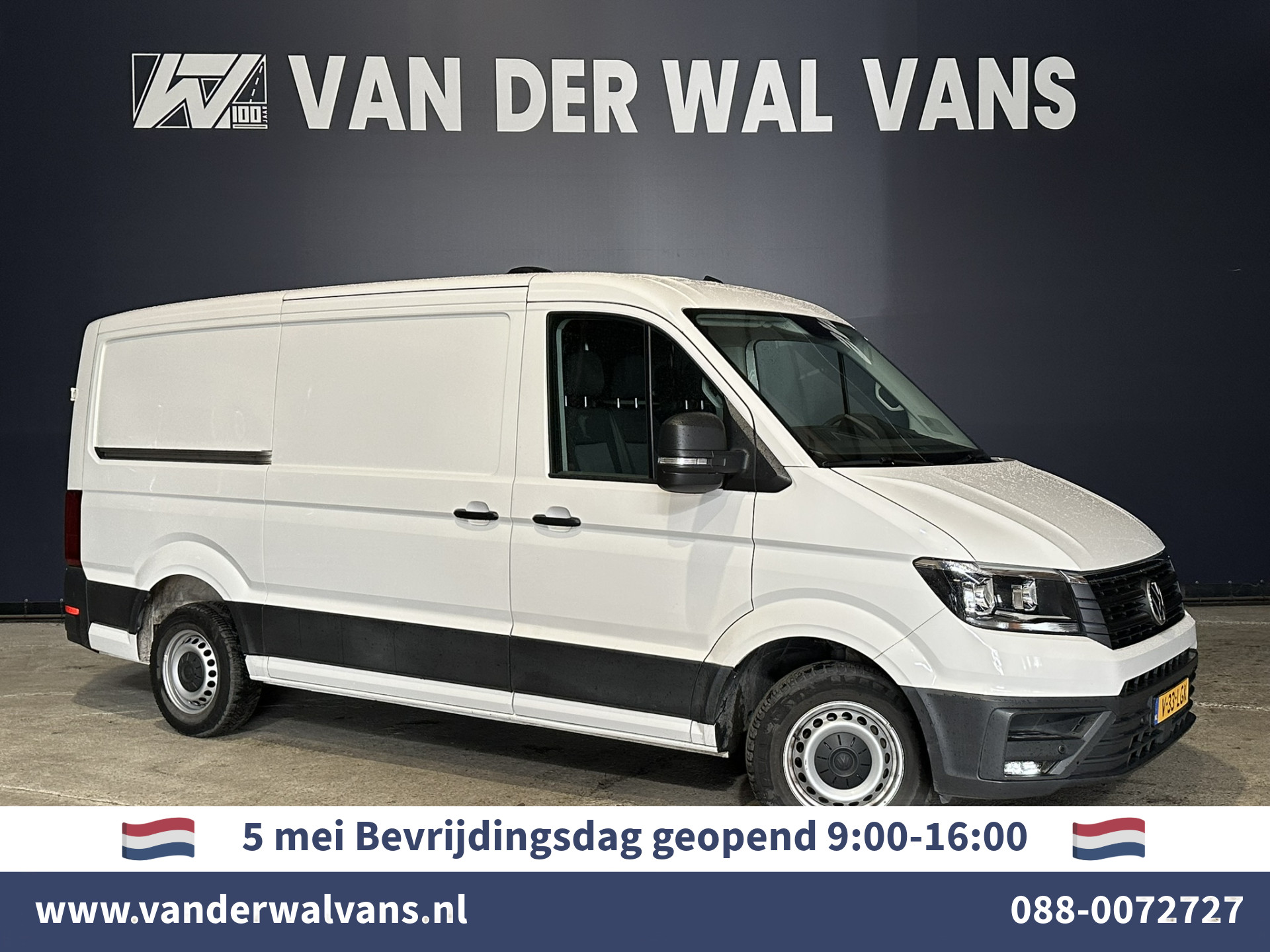 Volkswagen Crafter 2.0 TDI 141pk L3H2 L2H1 Euro6 Airco | Camera | Navigatie | 3000kg trekhaak Apple Carplay, Android Auto, Parkeersensoren, Bijrijdersbank