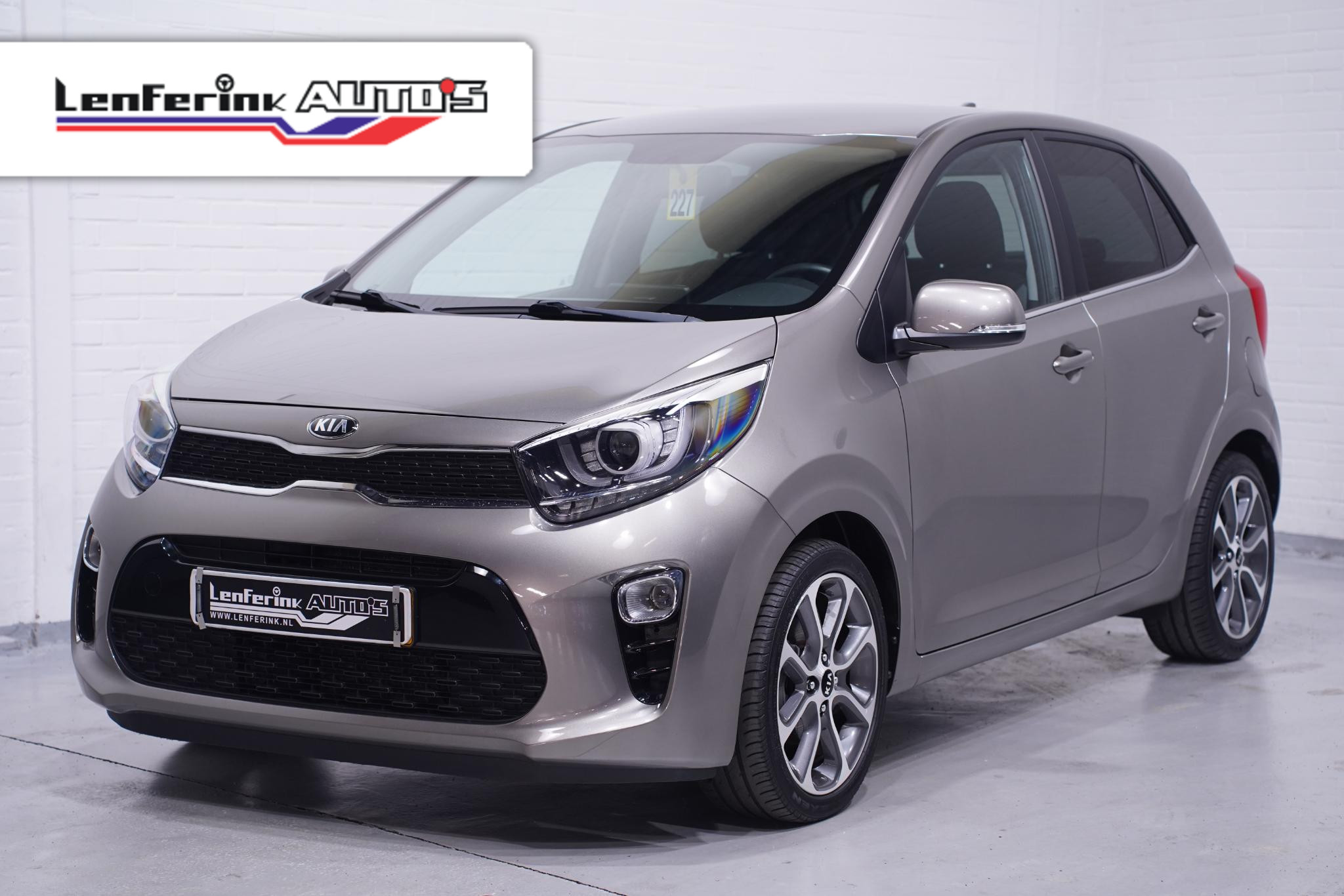 Kia Picanto 1.0 CVVT Design Edition Navi Clima Camera Leder/stof Apple Carplay 1e Eigenaar NAP