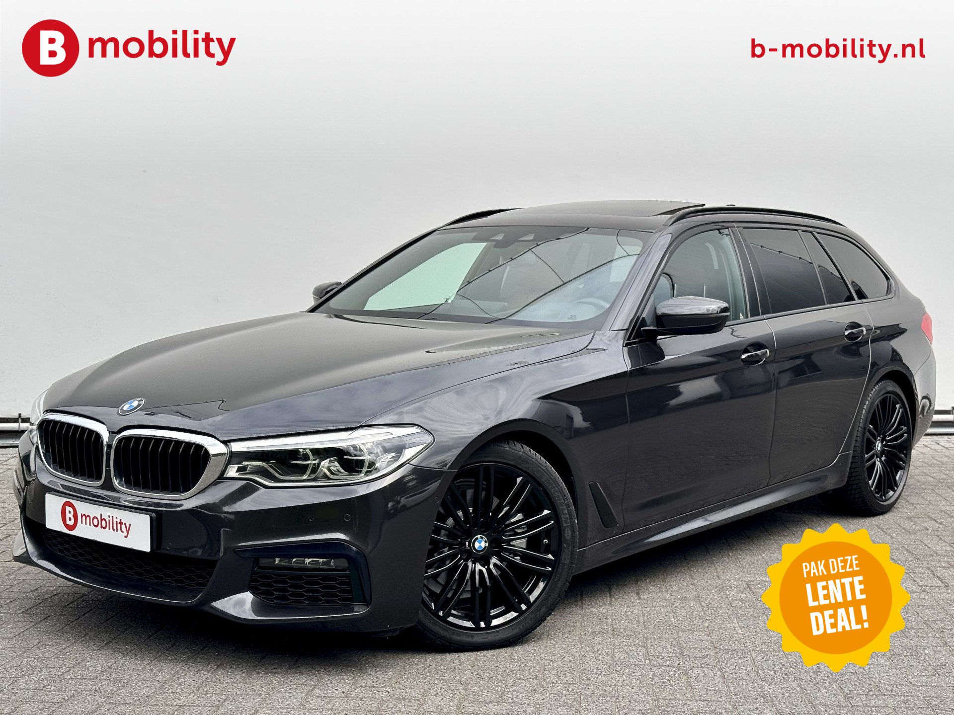 BMW 5 Serie Touring 520i High Executive M-Sport | Head-Up Display | Panoramadak | DAB | Hifi | Comfort stoelen