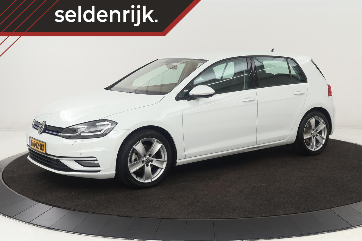 Volkswagen Golf 1.5 TSI Comfortline | 28.600km NAP | Stoelverwarming | Full LED | Navigatie | Adaptive cruise | PDC | Climate control