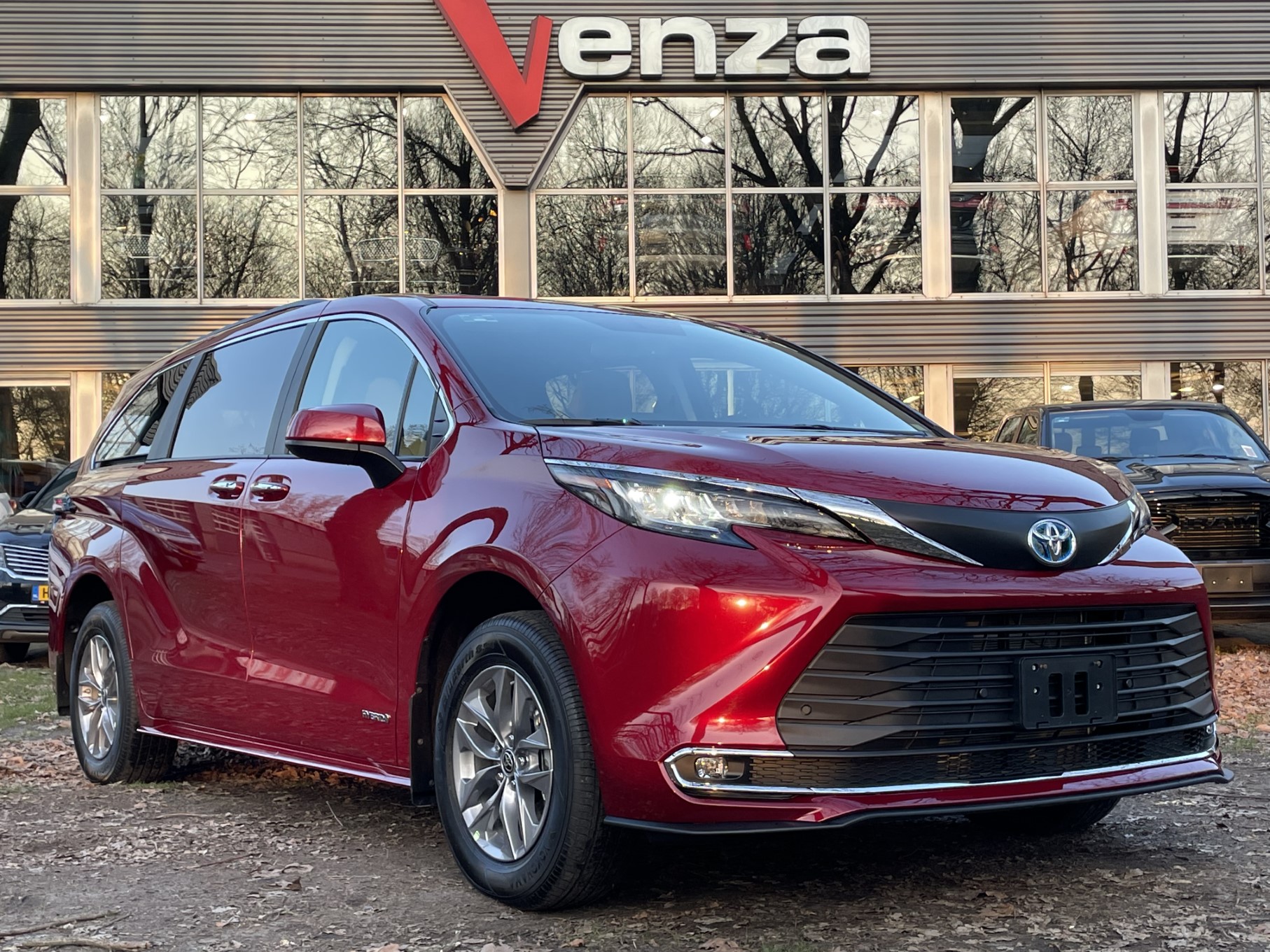 Toyota Sienna 2.5 Hybride XLE