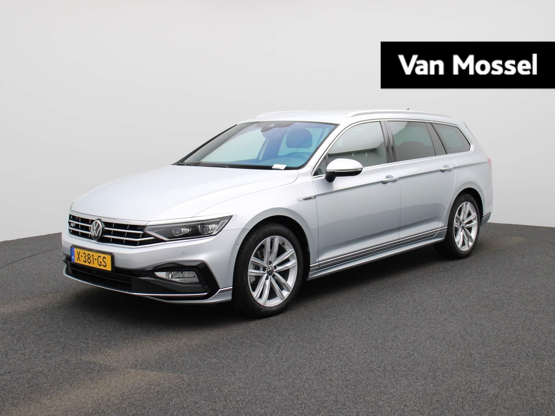 Volkswagen Passat Variant 1.5 TSI R-Line Business + | Half-Leder | Navigatie | Airco | 18 Inch Velgen | LED Matrix | Schuifdak | Trekhaak | Camera | Stoelverwarming | Parkeersensoren Voor/achter |